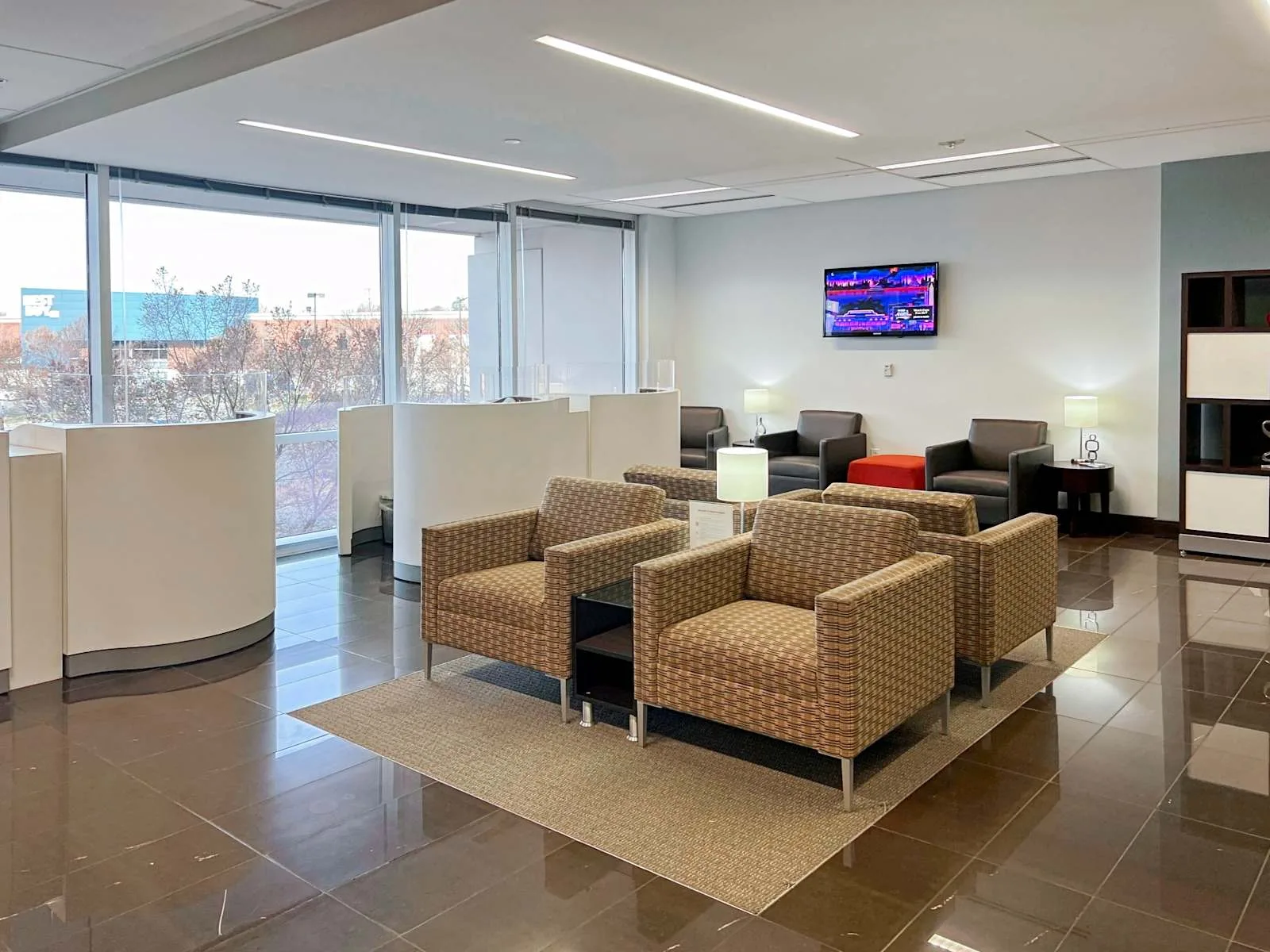 Regus NC, Charlotte - Trade and Tryon, Lounge, Charlotte, NC