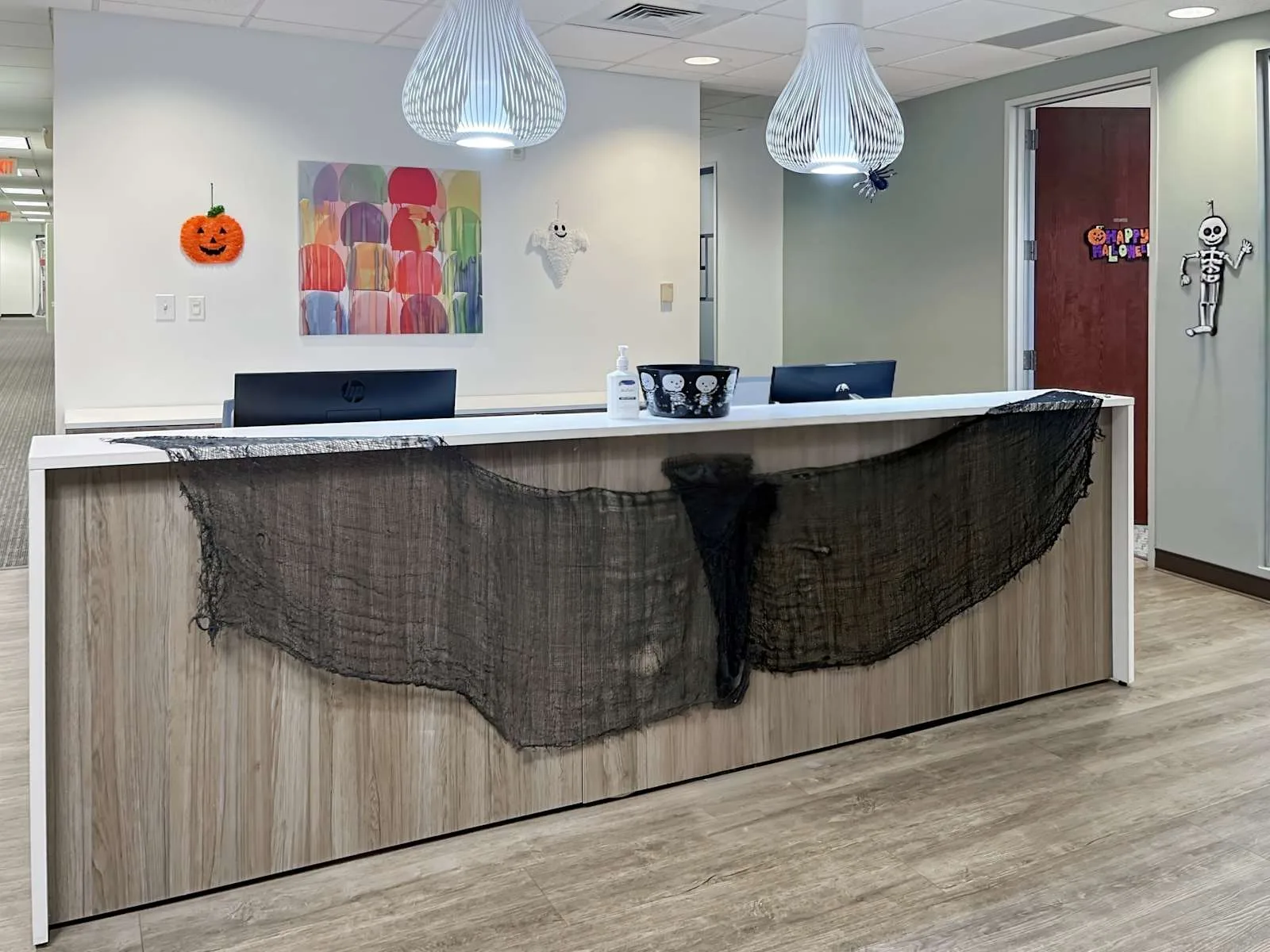 Regus NC, Charlotte - University Executive Park, Reception, Charlotte, NC