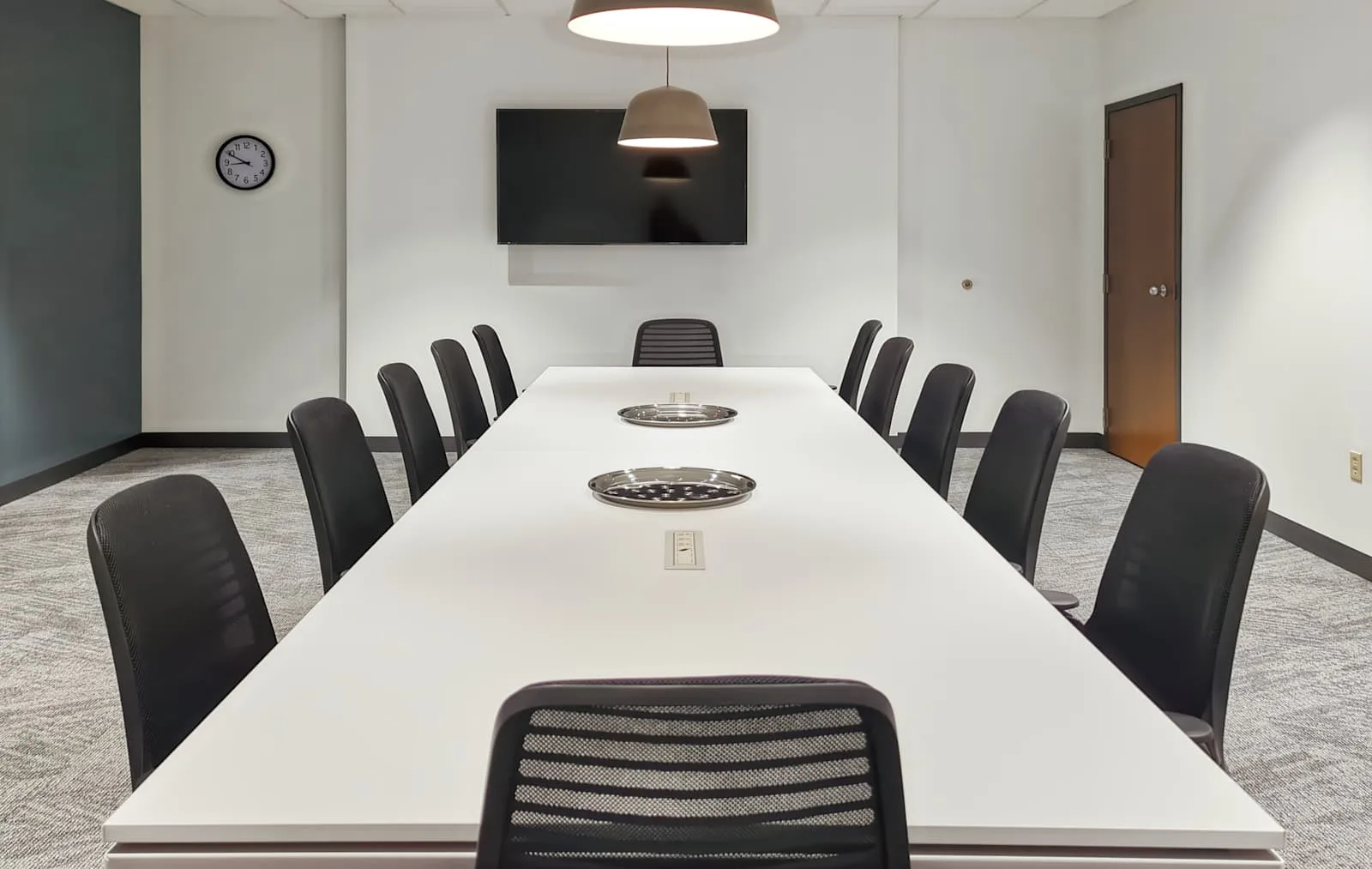 Regus NE, Bellevue - Fort Crook Rd, Meeting room for 14 people, Bellevue, NE