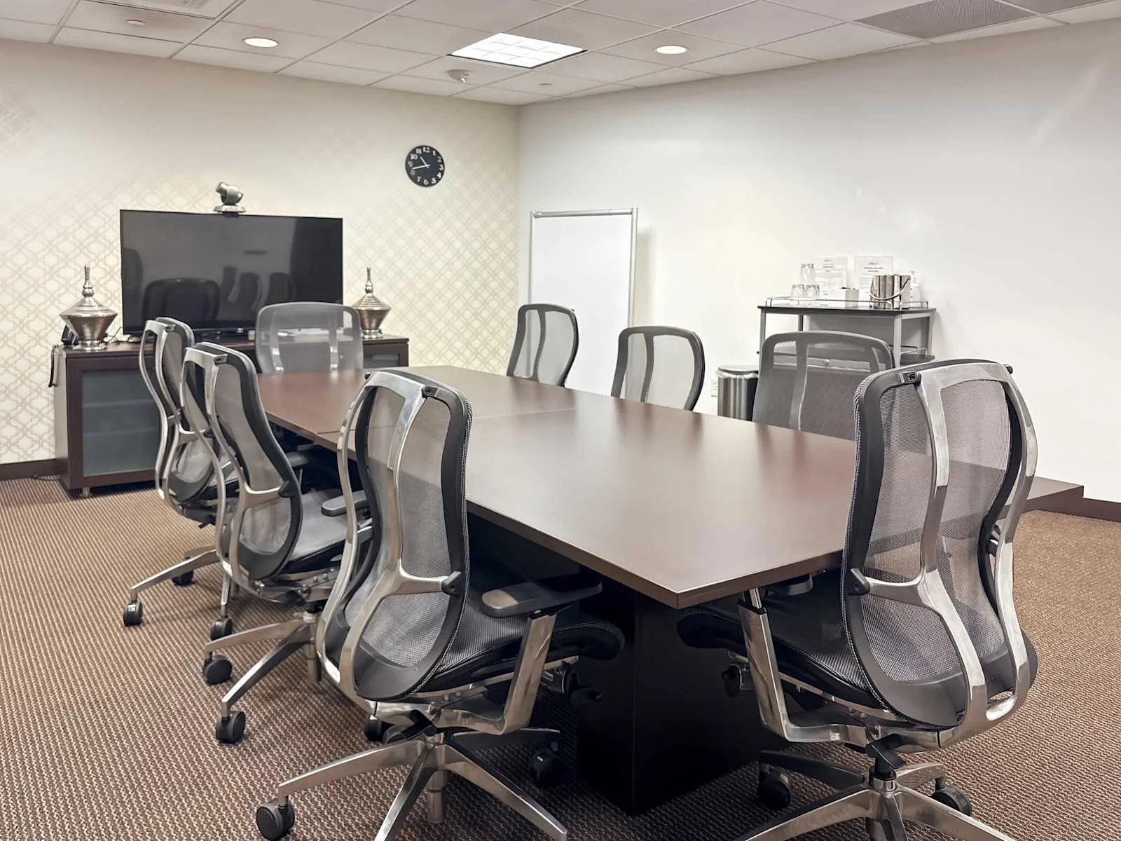 Regus NE, Lincoln - U. S. Bank Building, Meeting room for 8 people, Lincoln, NE