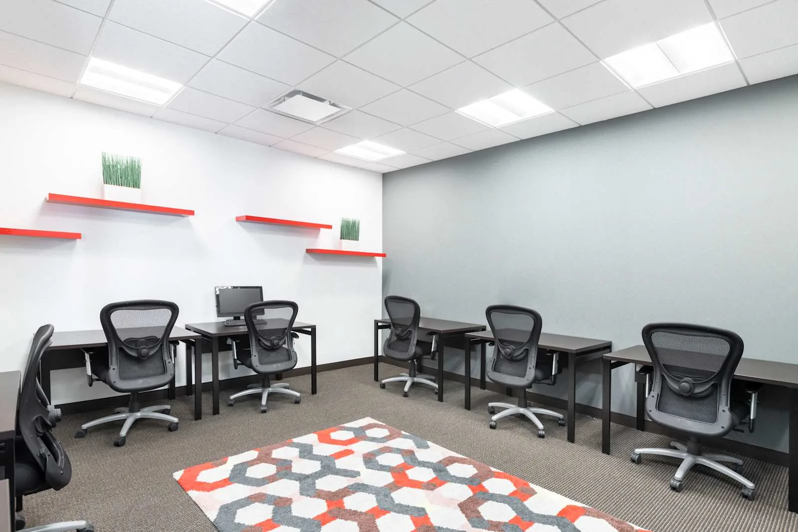 Regus NE, Omaha - Aksarben Village, Private office, 6 desks, Omaha, NE