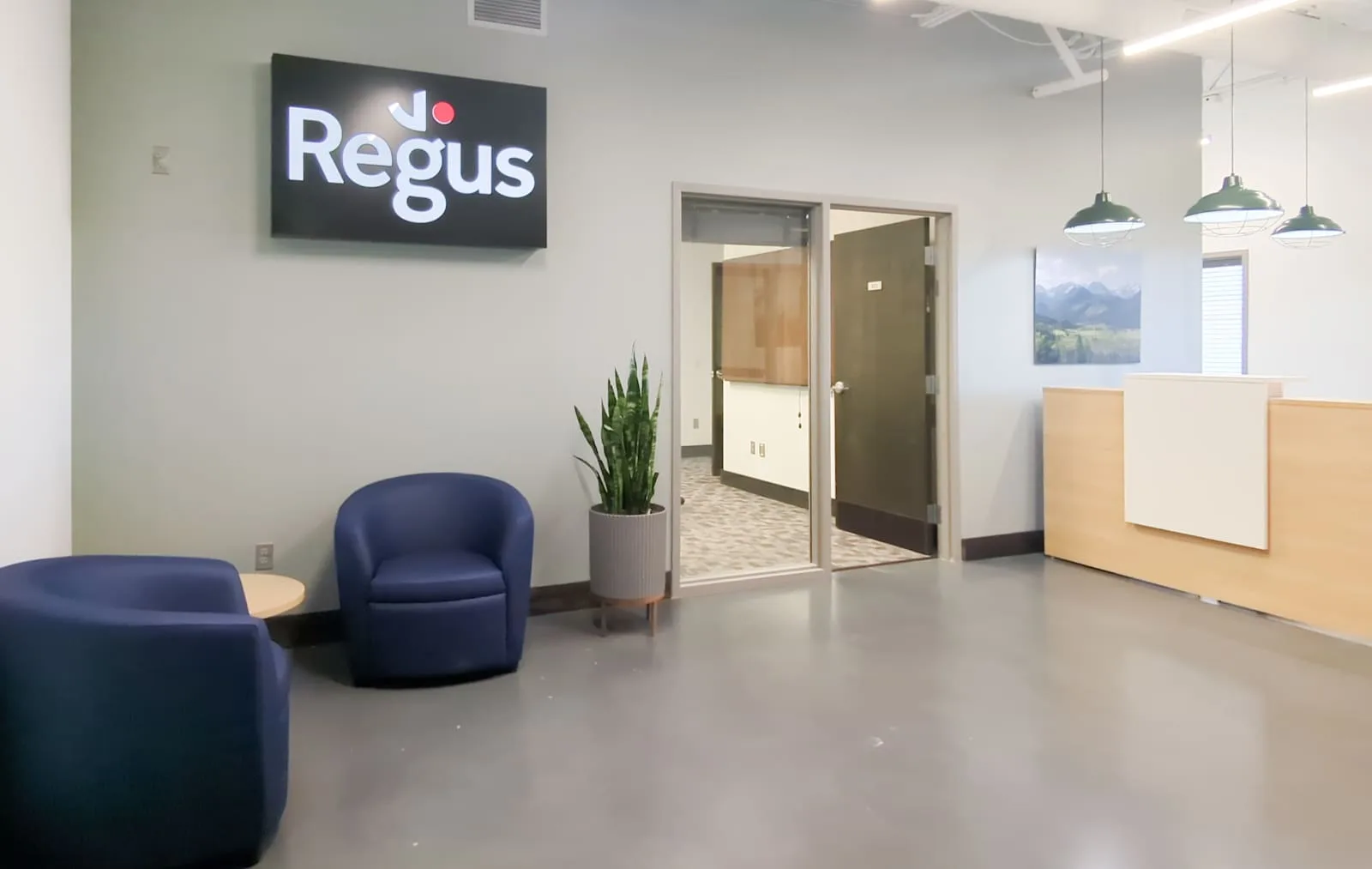 Regus NE, Omaha - S 72nd St, Reception, Omaha, NE