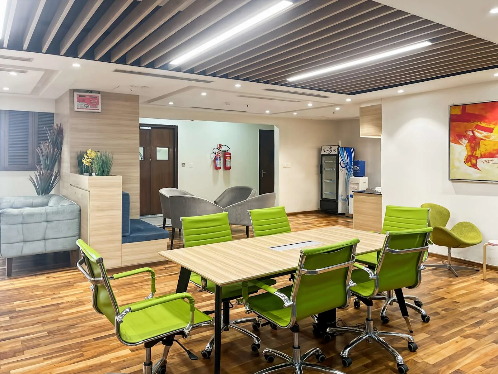 Regus NEW DELHI, Nehru Place, 6 लोगों के लिए बैठक कक्ष, नई दिल्ली