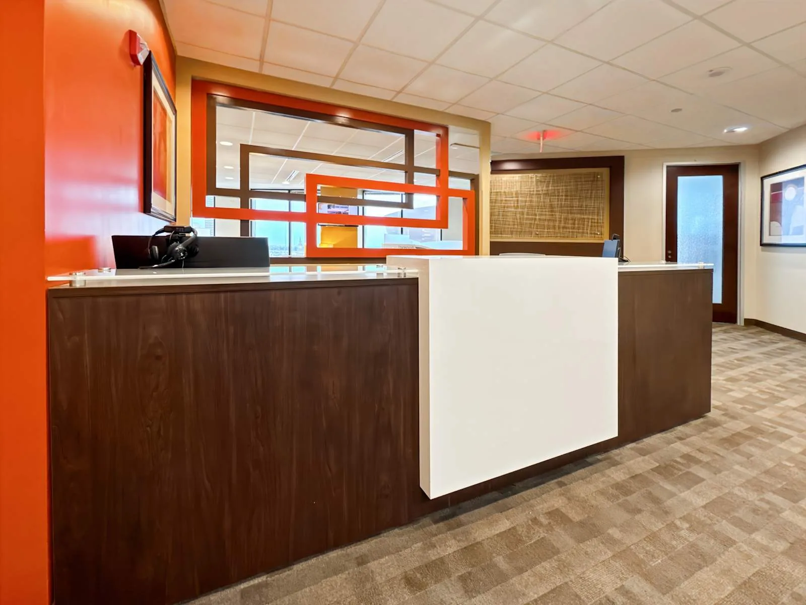 Regus LA, New Orleans - Downtown-Superdome, Reception, New Orleans, LA