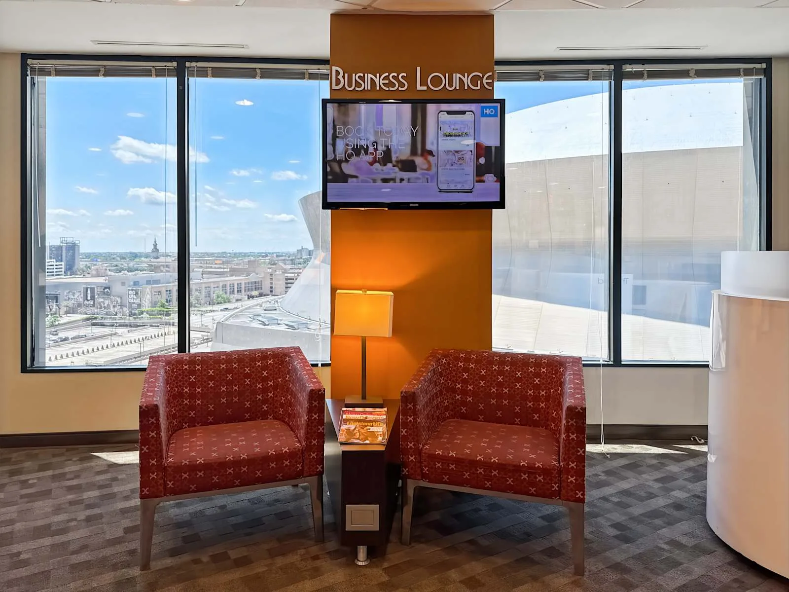 Regus LA, New Orleans - Downtown-Superdome, Lounge, New Orleans, LA