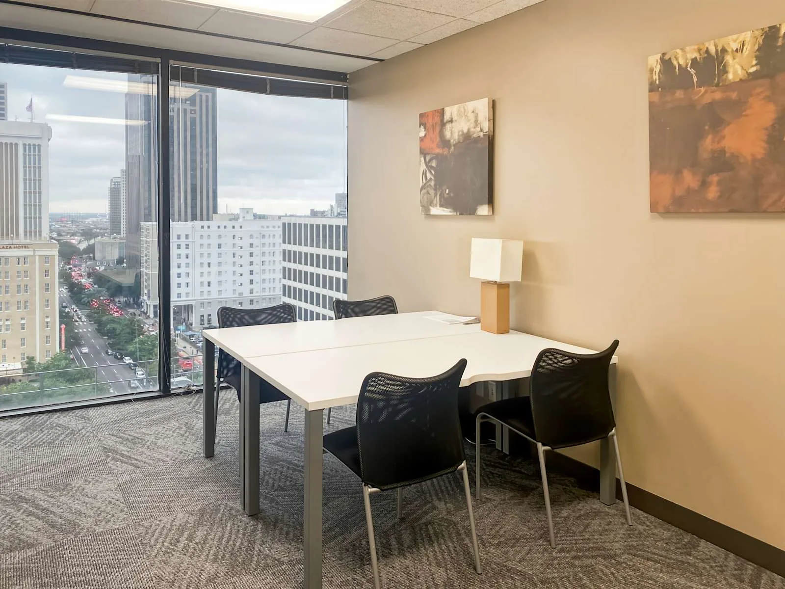 Regus LA, New Orleans - St Charles and Poydras, Private office, 4 desks, New Orleans, LA