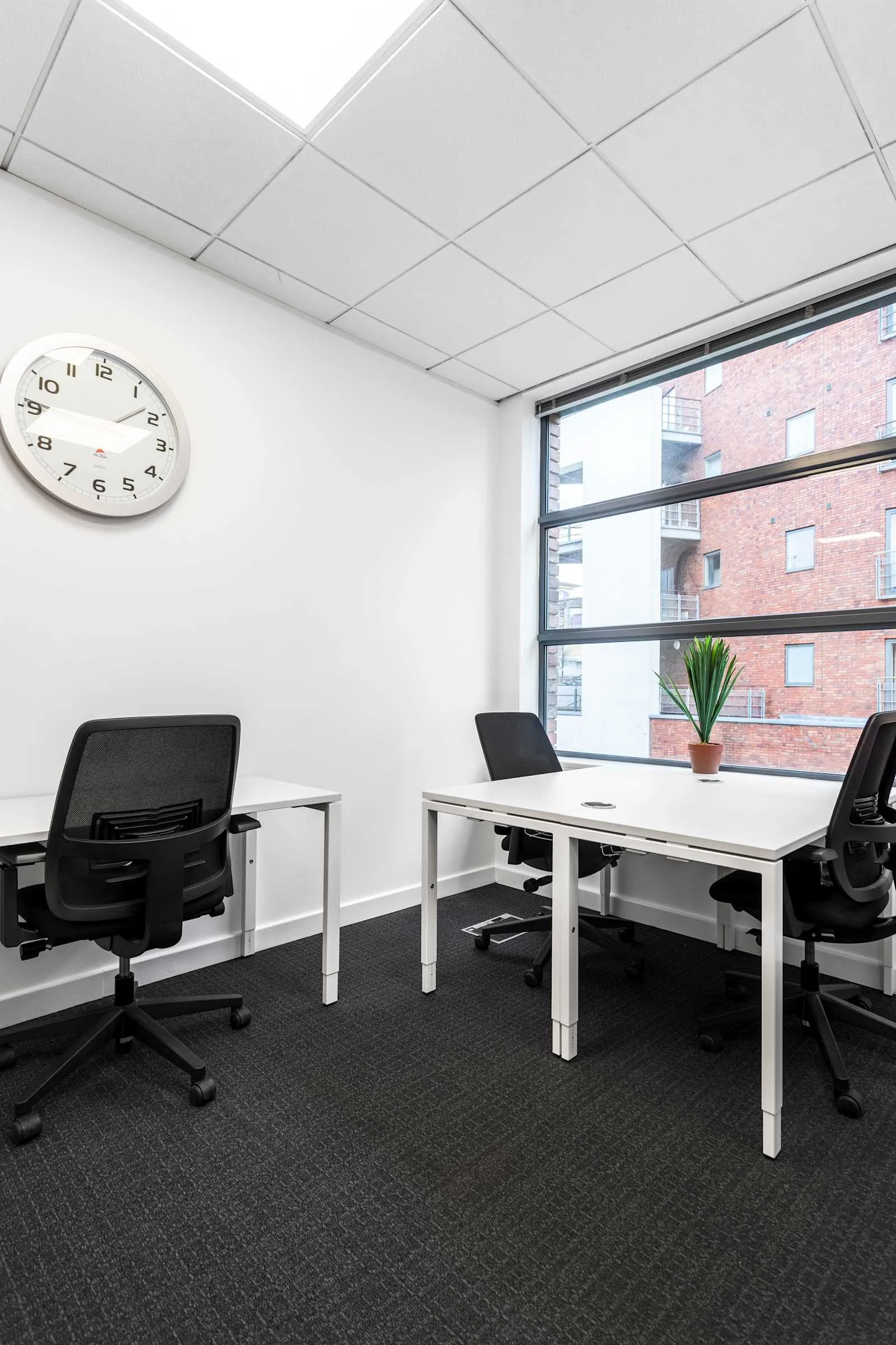 Regus NEWCASTLE, Quayside, Private office, 3 desks, Newcastle upon Tyne, United Kingdom