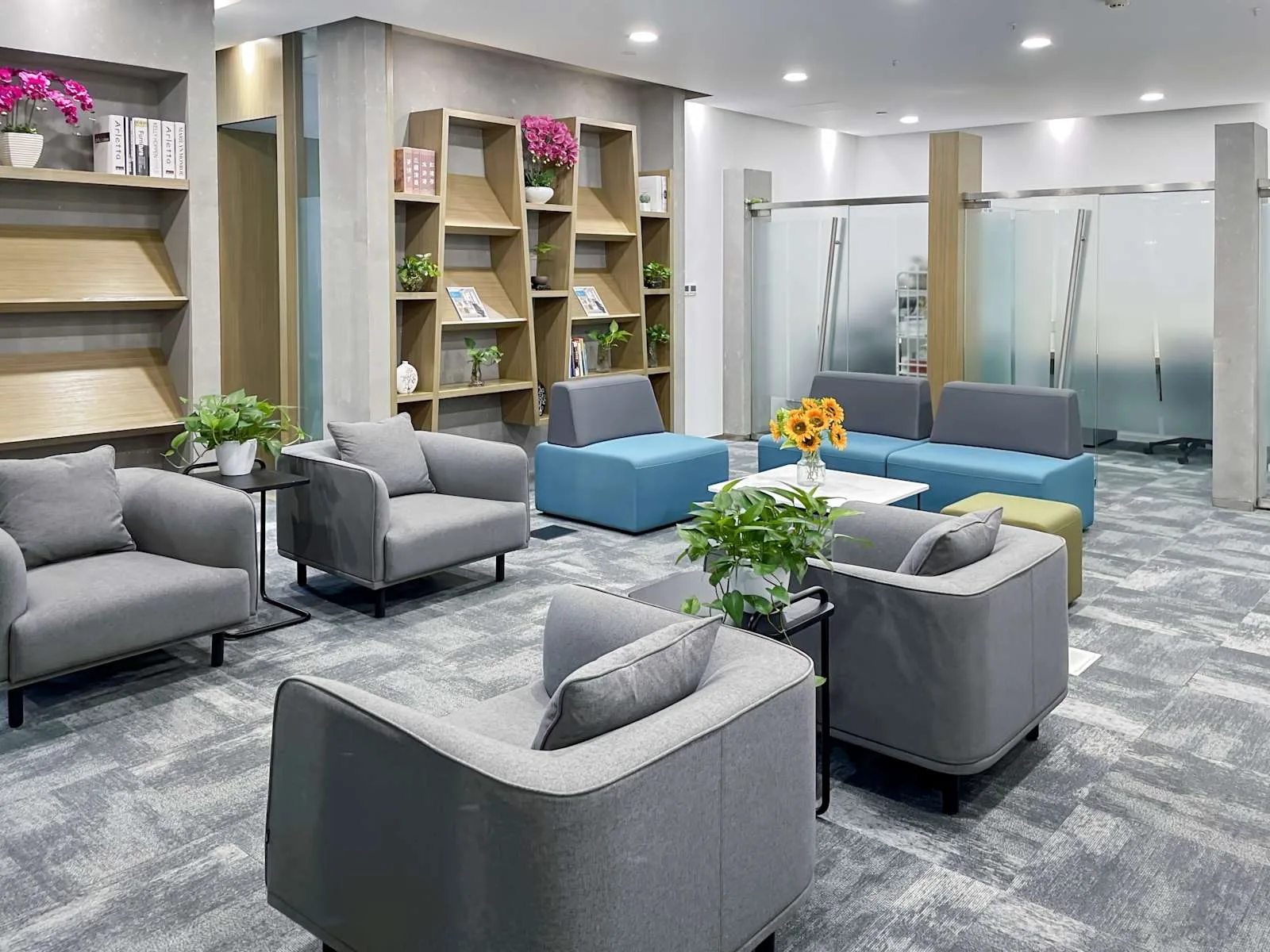Regus NINGBO, China Life, Lounge, Ningbo