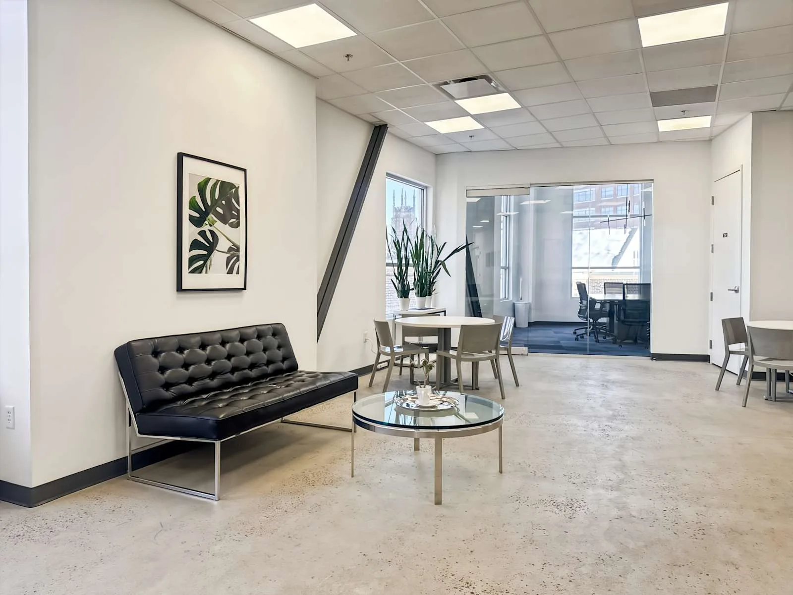 Regus NJ, Brunswick - Easton Ave, Lounge, New Brunswick, NJ
