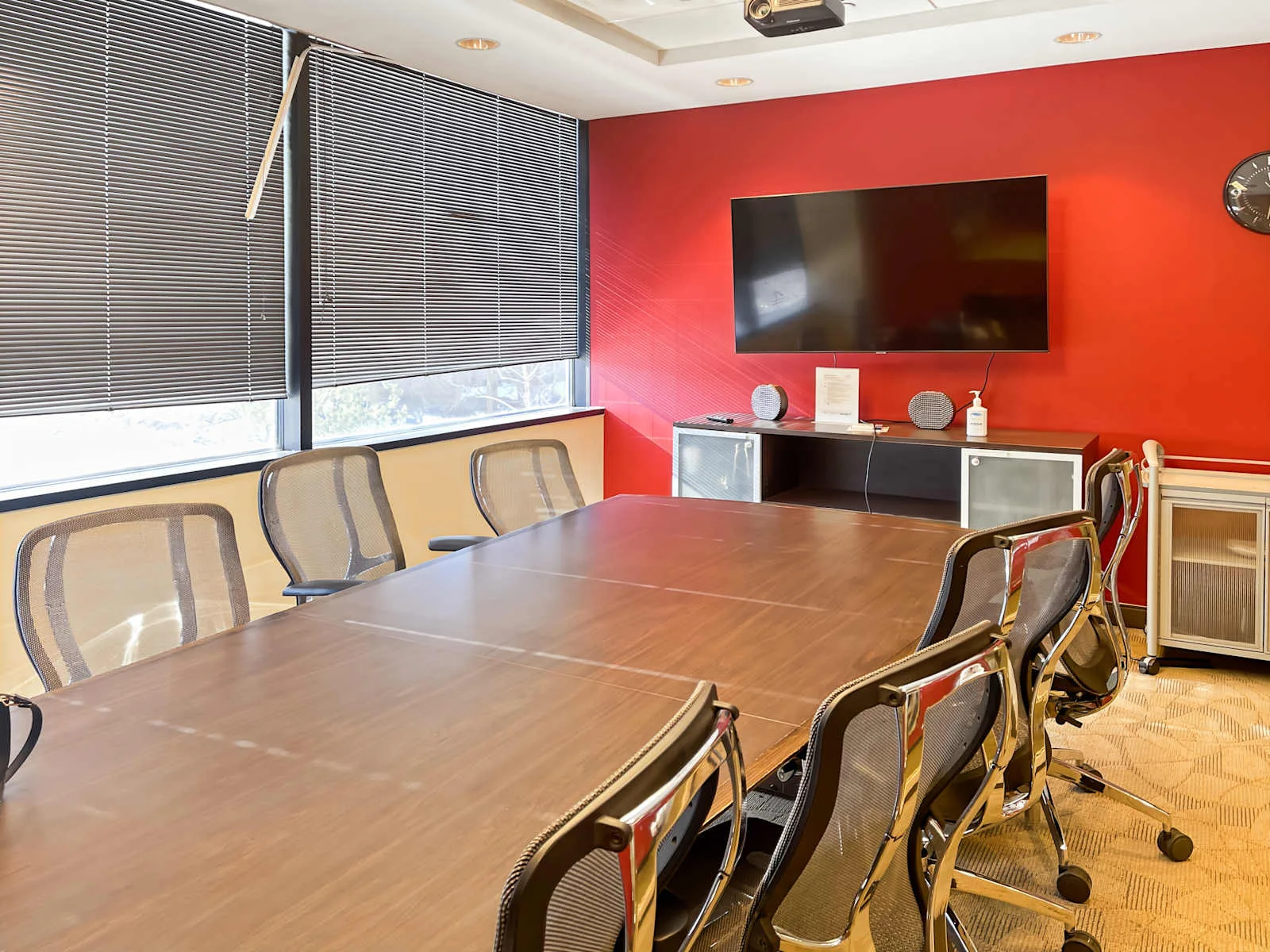 Regus NJ, East Rutherford – Meadowlands, Meeting room for 8 people, East Rutherford, NJ