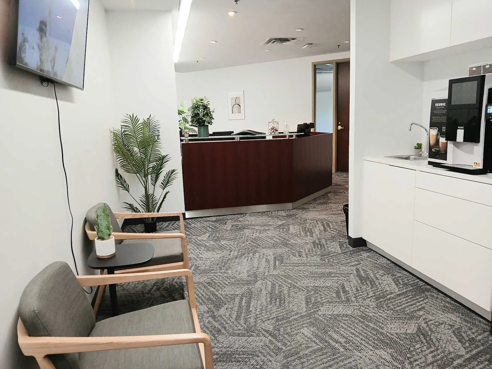 Regus NJ, Edison - Fieldcrest Avenue, Reception, Edison, NJ