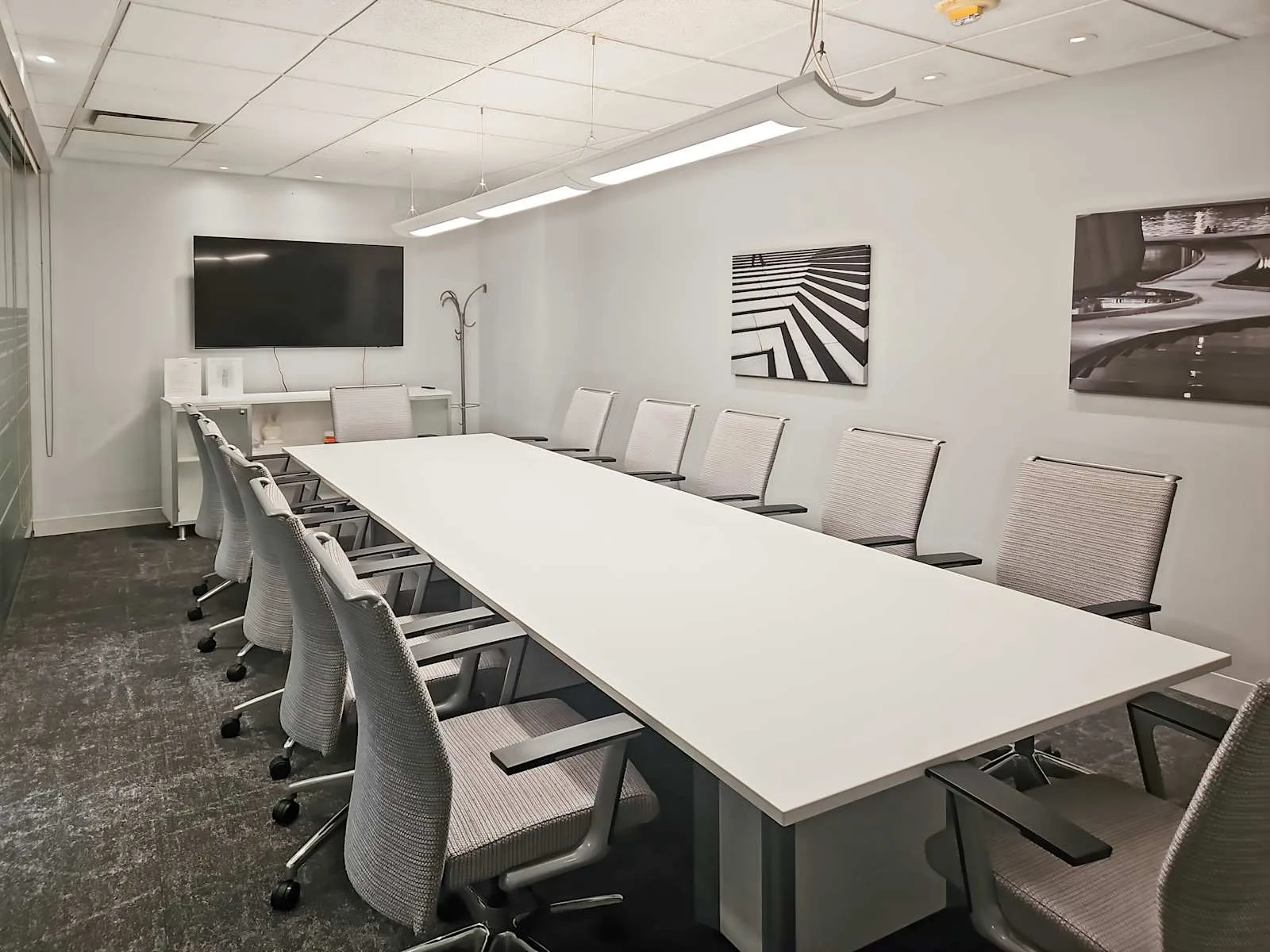 Regus NJ, Fort Lee - Fort Lee, Meeting room for 14 people, Fort Lee, NJ