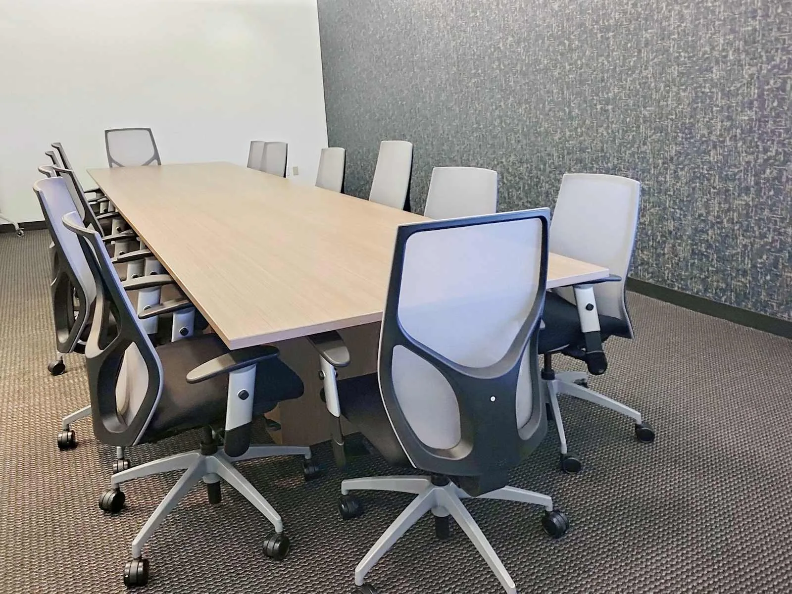 Regus NJ, Hamilton - 100 Horizon, Meeting room for 12 people, Hamilton, NJ