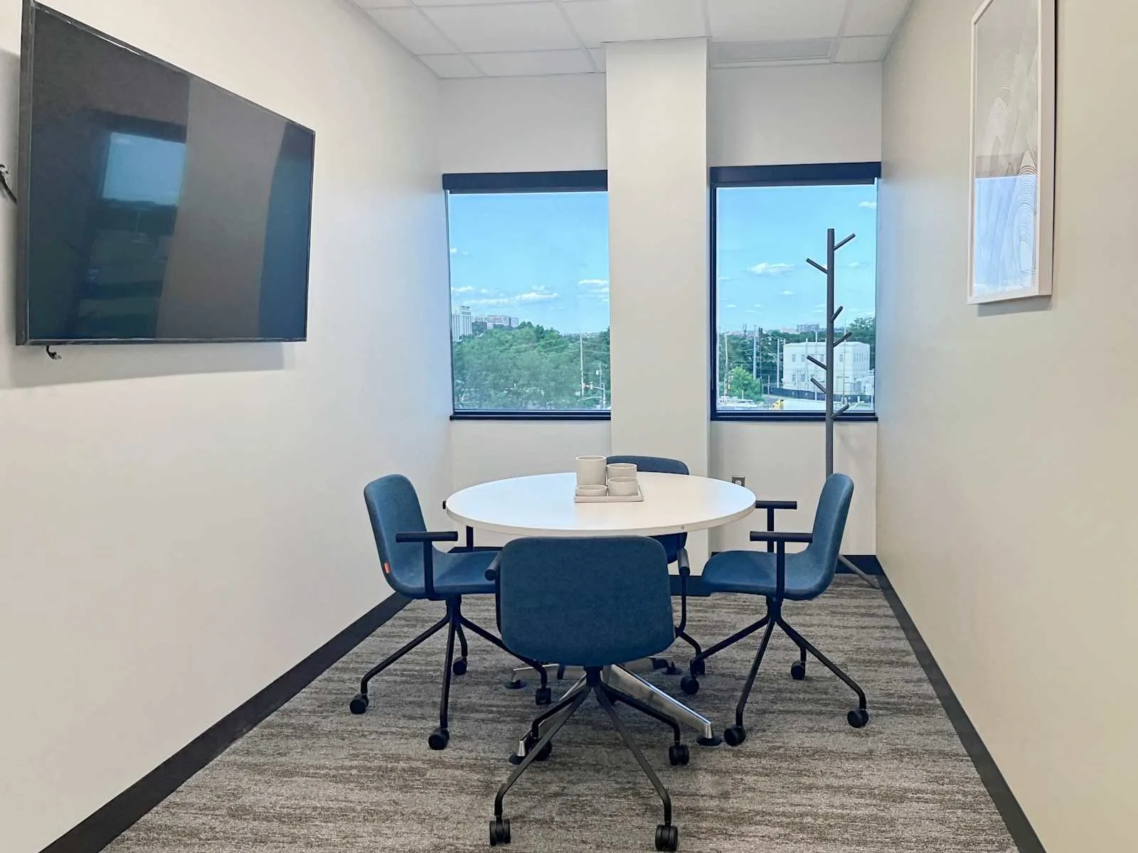 Regus NJ, Hasbrouck Heights - State Route 17, Meeting room for 4 people, Hasbrouck Heights, NJ