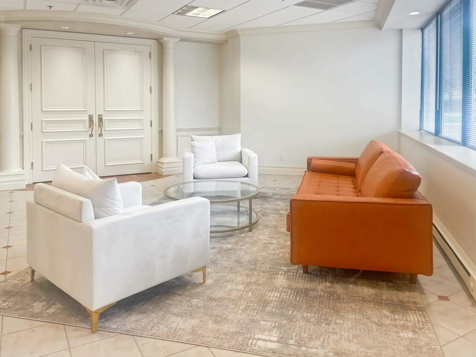 Regus NJ, Mahwah - Wyckoff Ave, Lounge, Mahwah, NJ