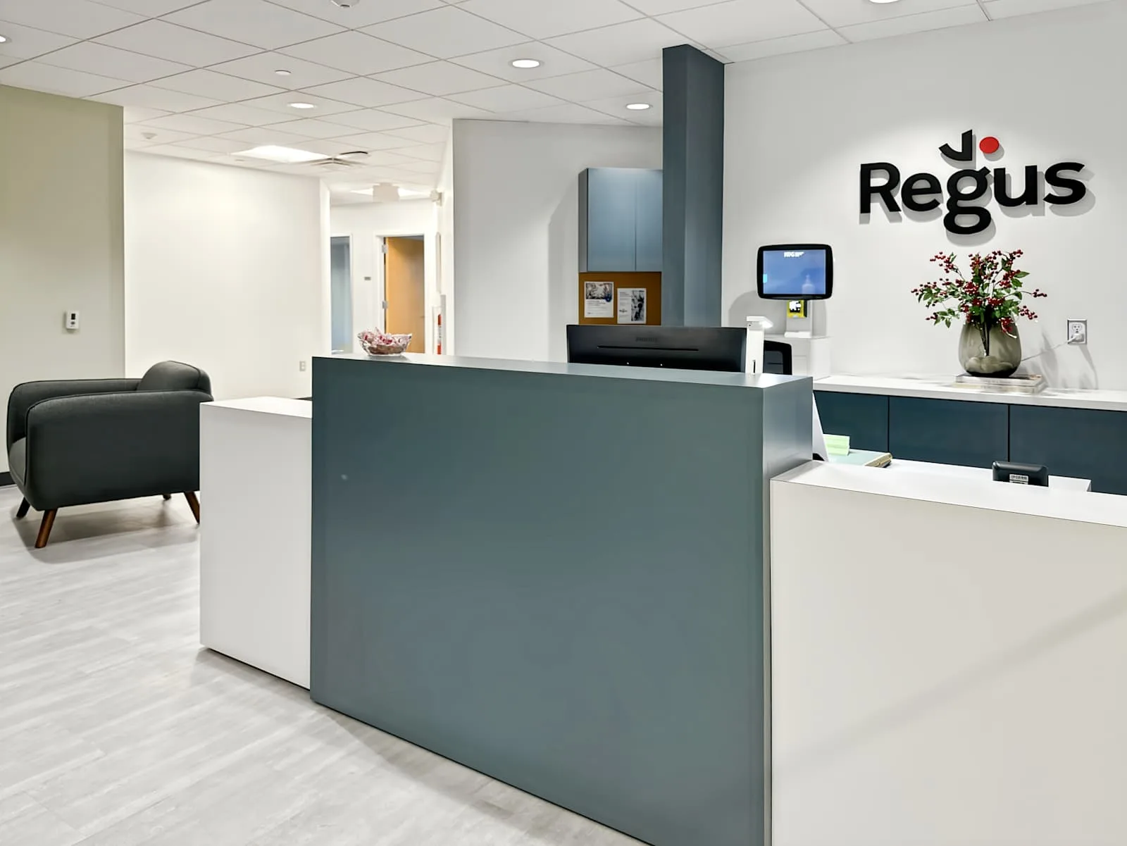 Regus NJ, Monmouth Junction - Route 1, Reception, Monmouth Junction, NJ