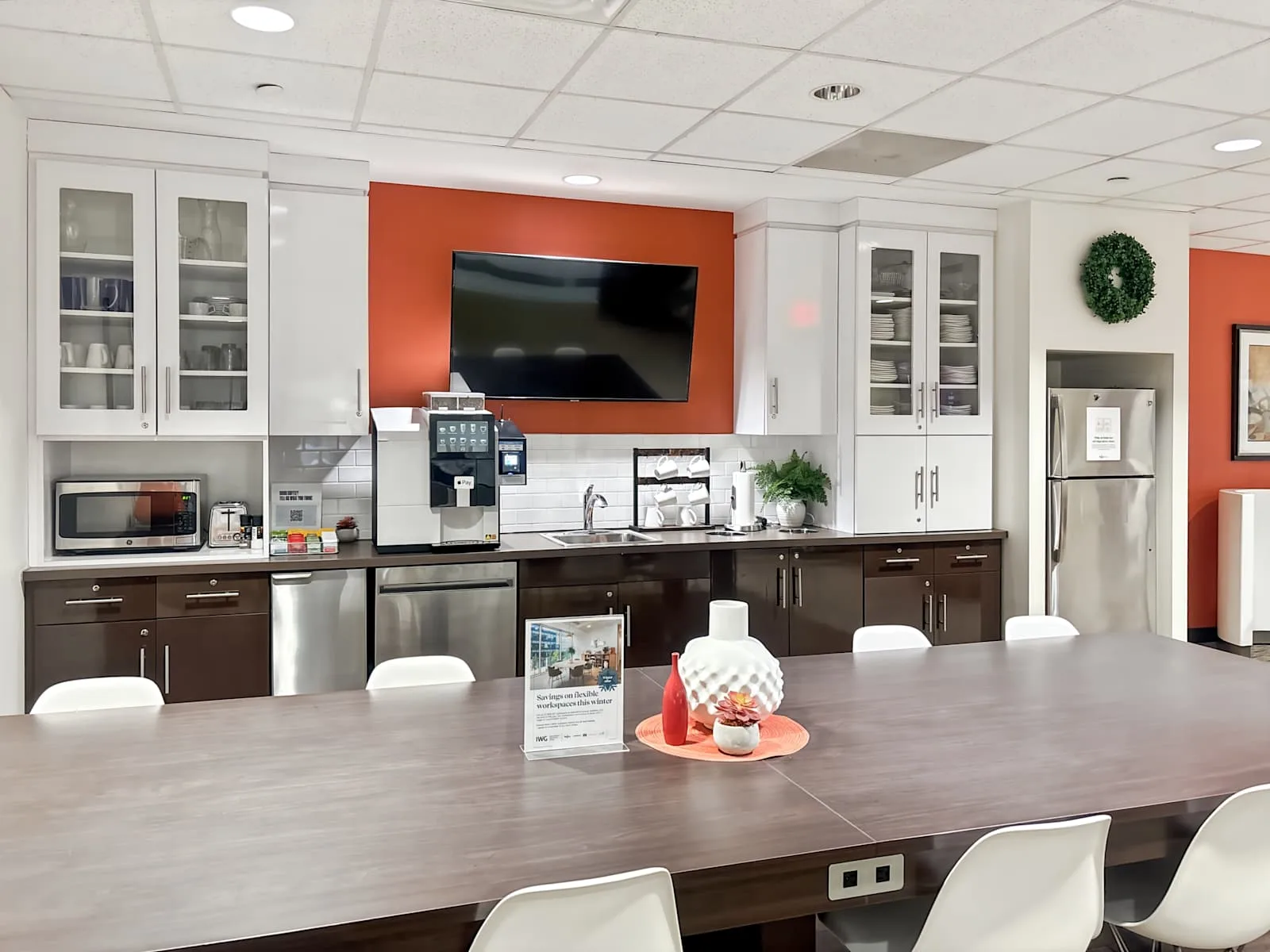 Regus NJ, New Brunswick - Plaza II, Kitchen, New Brunswick, NJ