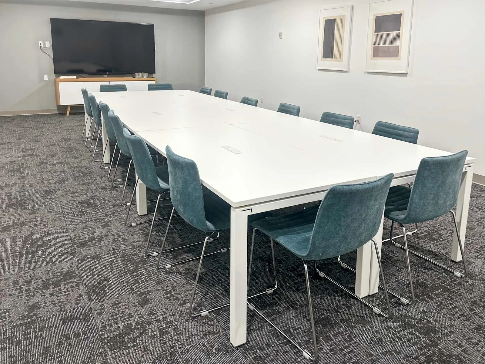 Regus NJ, Newark - 3 Gateway Center, Meeting room for 16 people, Newark, NJ