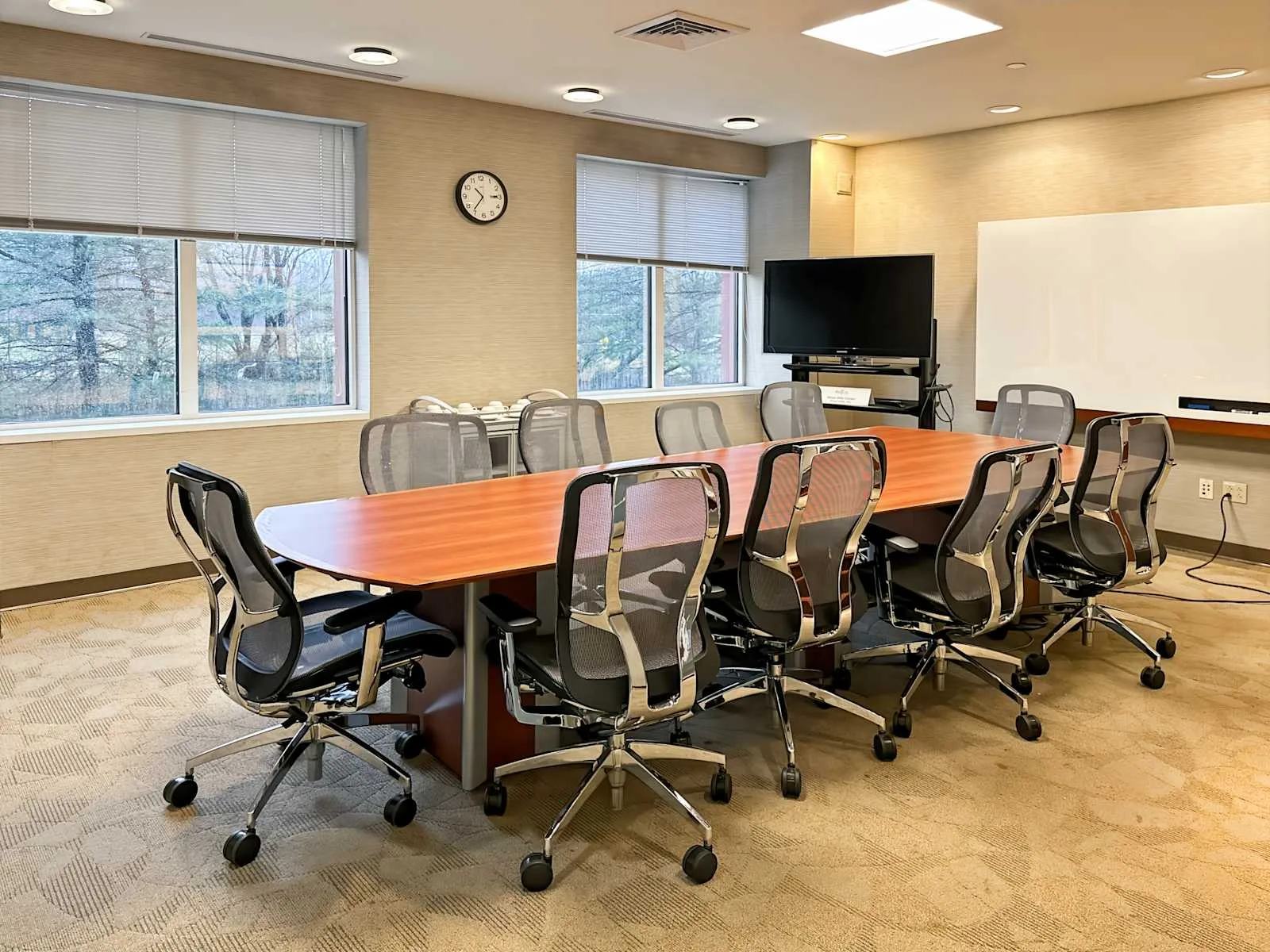 Regus NJ, Short Hills - 51 JFK Parkway, Meeting room for 10 people, Short Hills, NJ