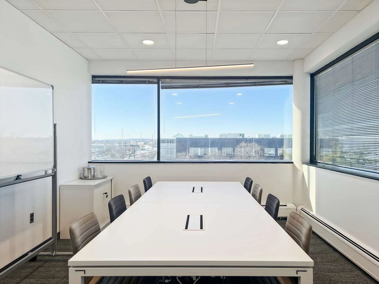 Regus NJ, South Plainfield - Hadley Rd, Meeting room for 8 people, South Plainfield, NJ