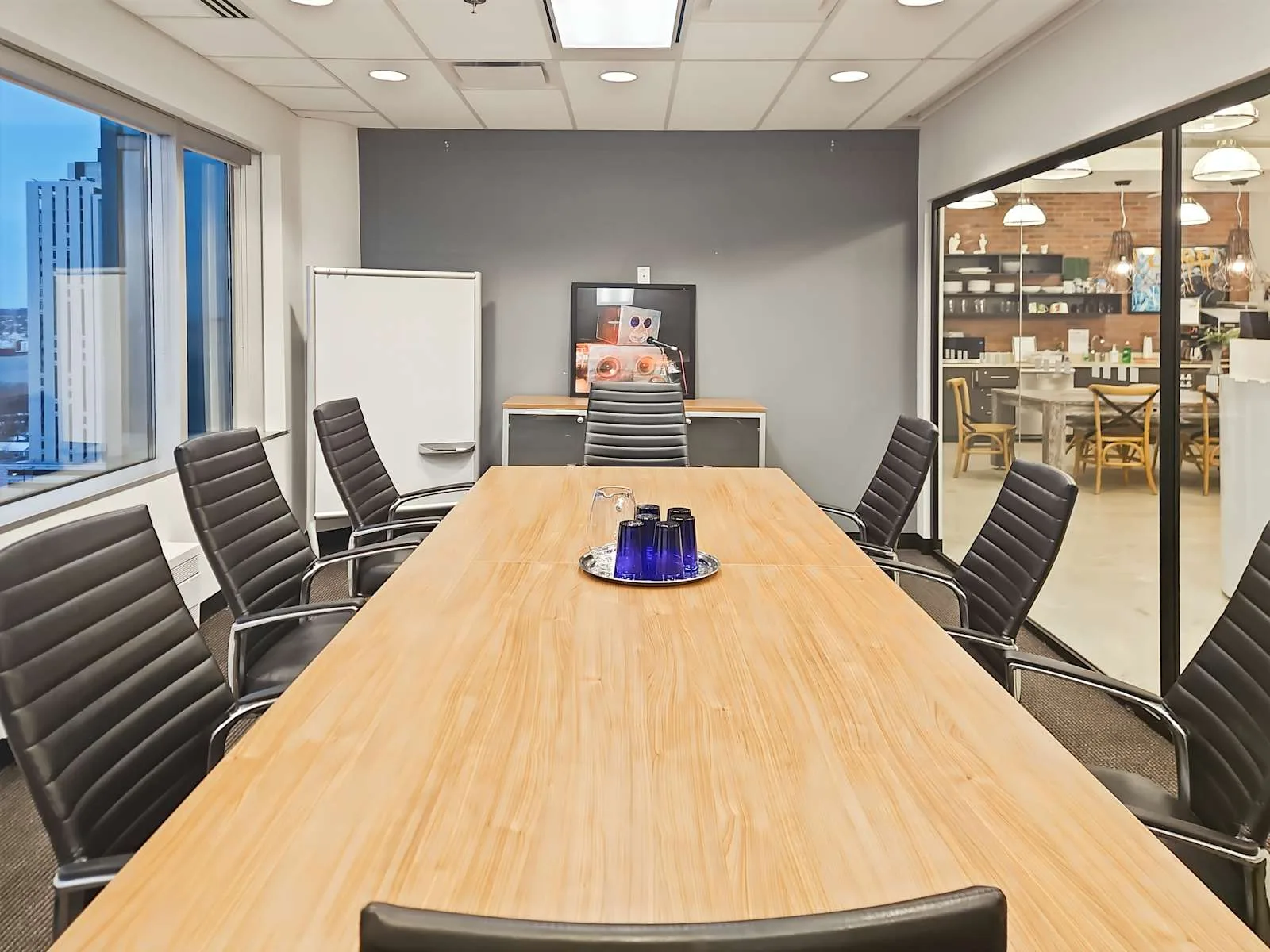 Regus NS, Dartmouth - Dartmouth, Meeting room for 8 people, Dartmouth, NS