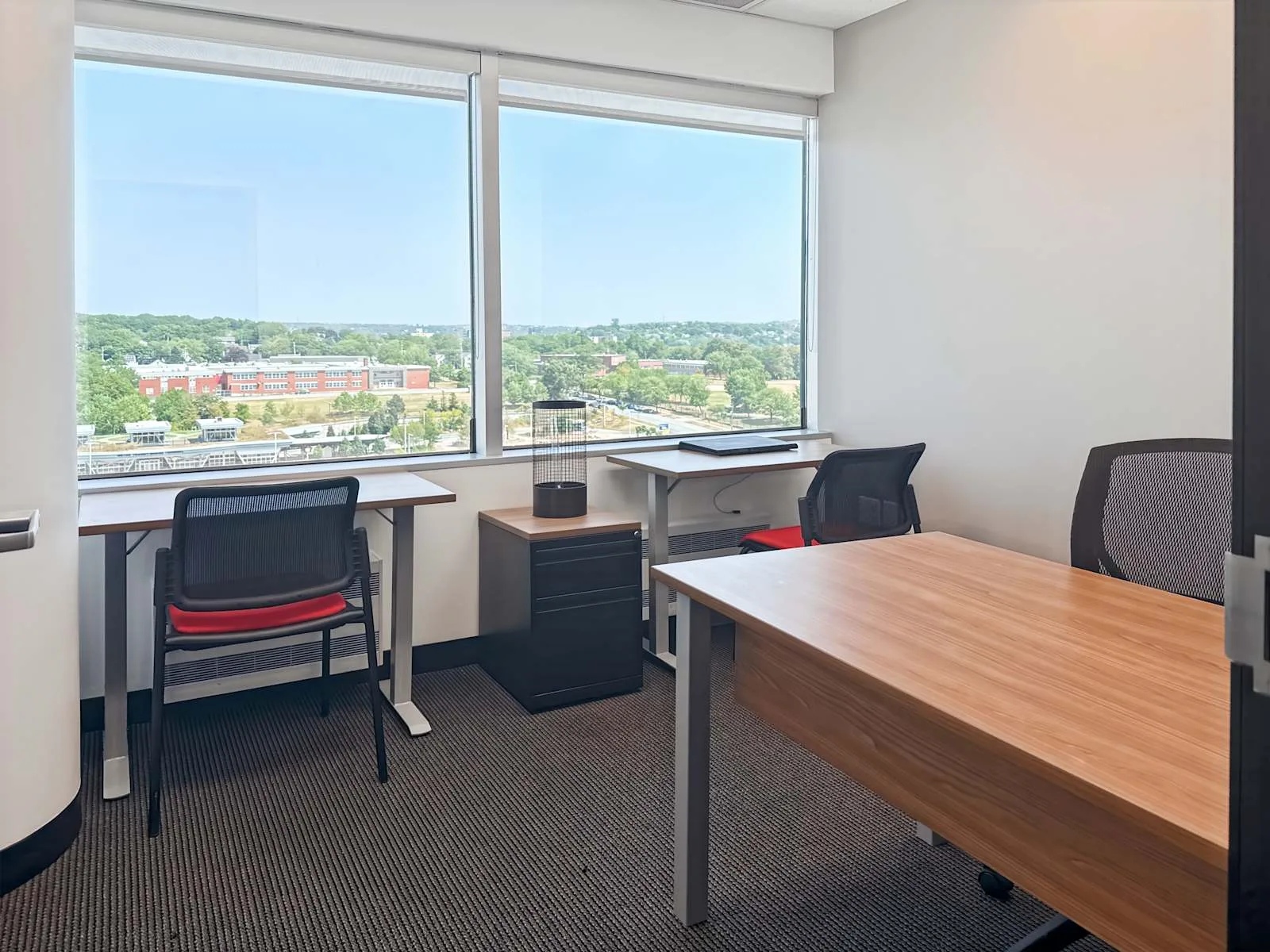 Regus NS, Dartmouth - Dartmouth, Private office, 3 desks, Dartmouth, NS