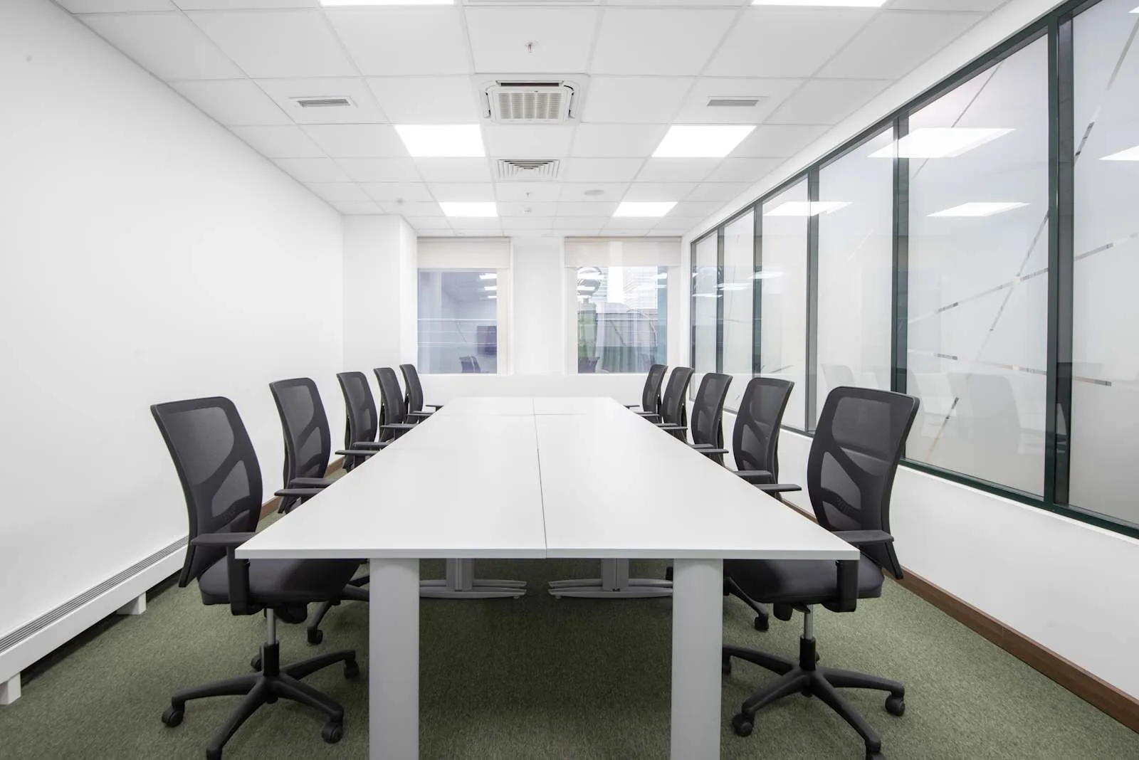 Regus NUR-SULTAN, Emerald Tower, Meeting room for 10 people, Nur-Sultan
