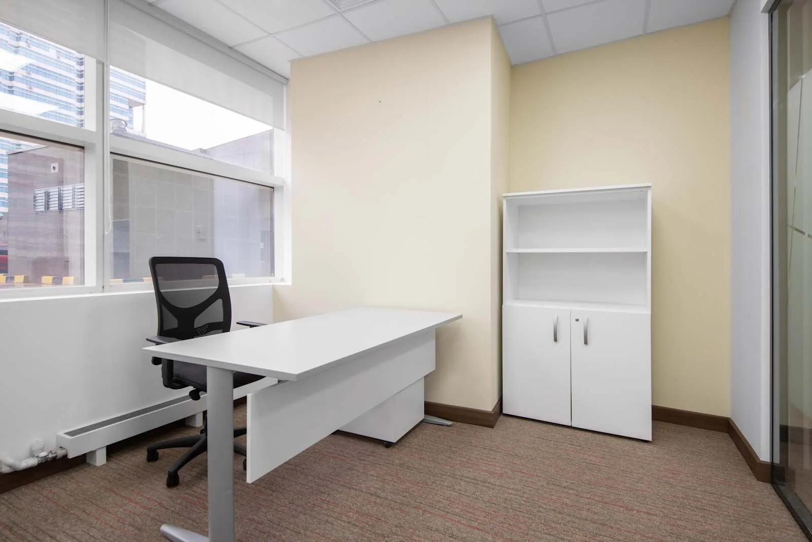 Regus NUR-SULTAN, Emerald Tower, Private office, 1 desk, Nur-Sultan
