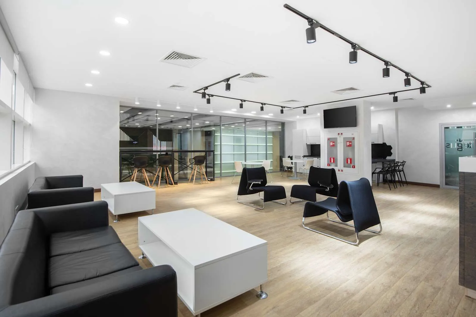 Regus NUR-SULTAN, Emerald Tower, Lounge, Nur-Sultan