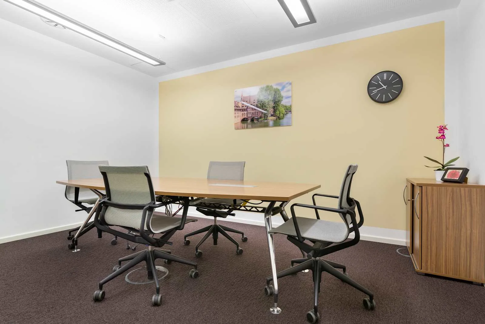 Regus NUREMBERG, ZeltnerEck, Meeting room for 6 people, Nuremberg