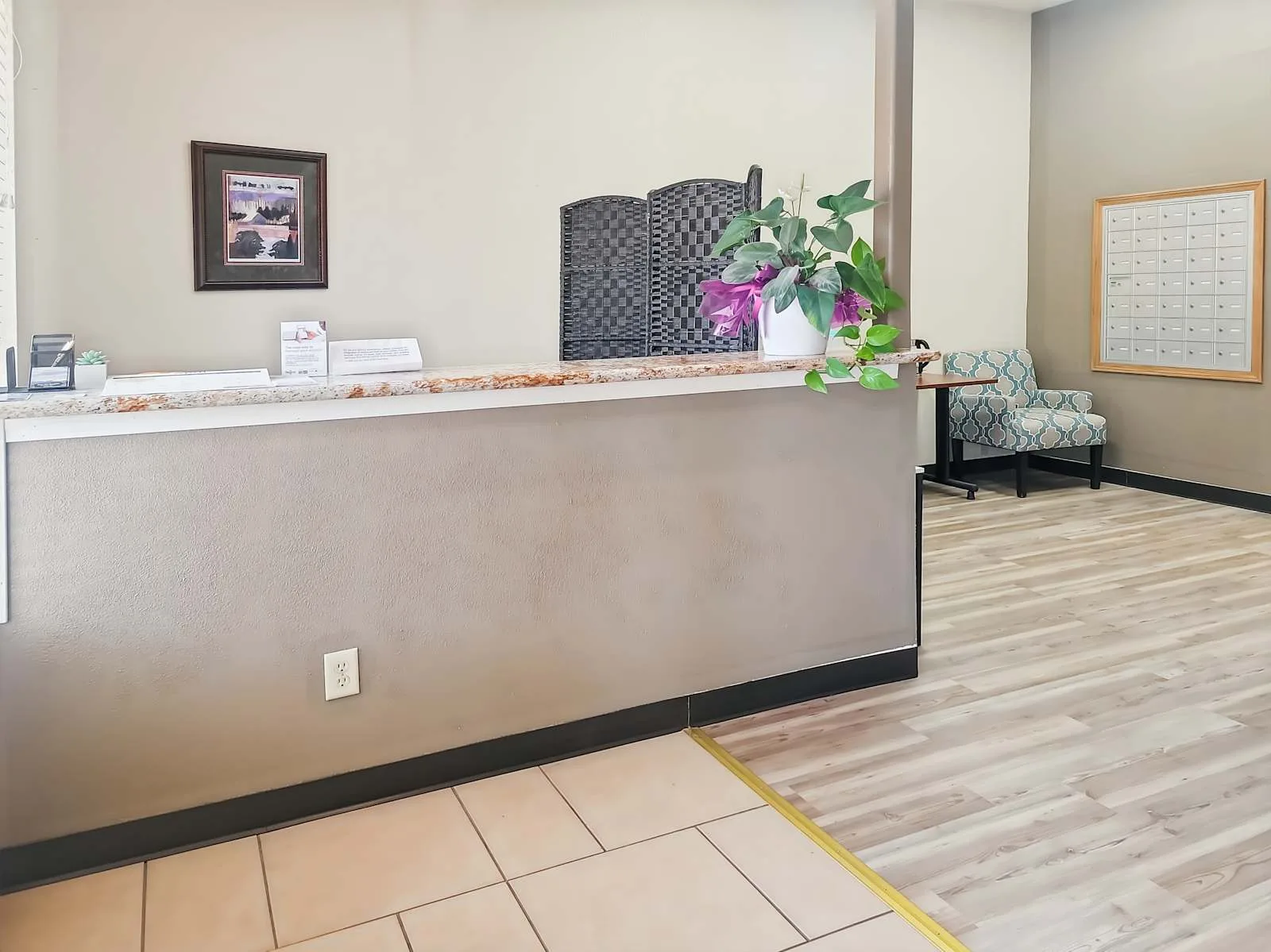 Regus NV, Carson City – S Carson St, Reception, Carson City, NV