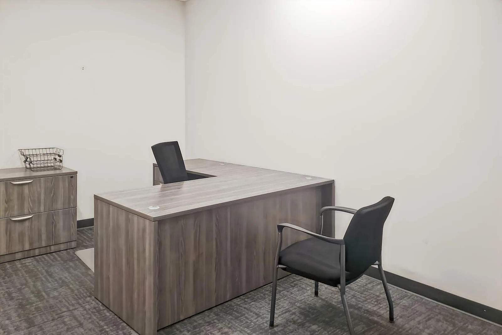 Regus NV, Reno - 300 E 2nd St, Private office, 1 desk, Reno, NV