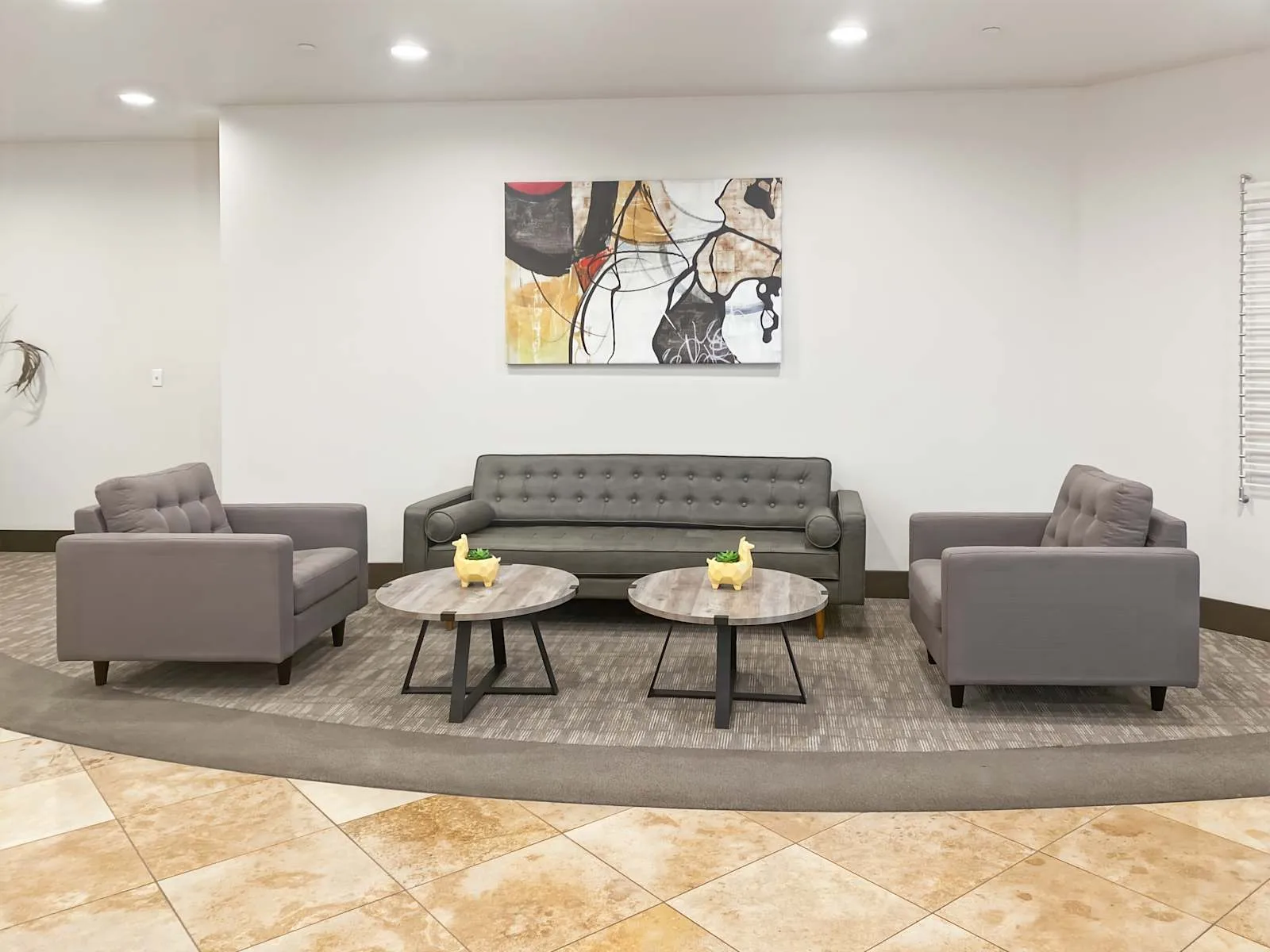 Regus NV, Reno - 300 E 2nd St, Lounge, Reno, NV