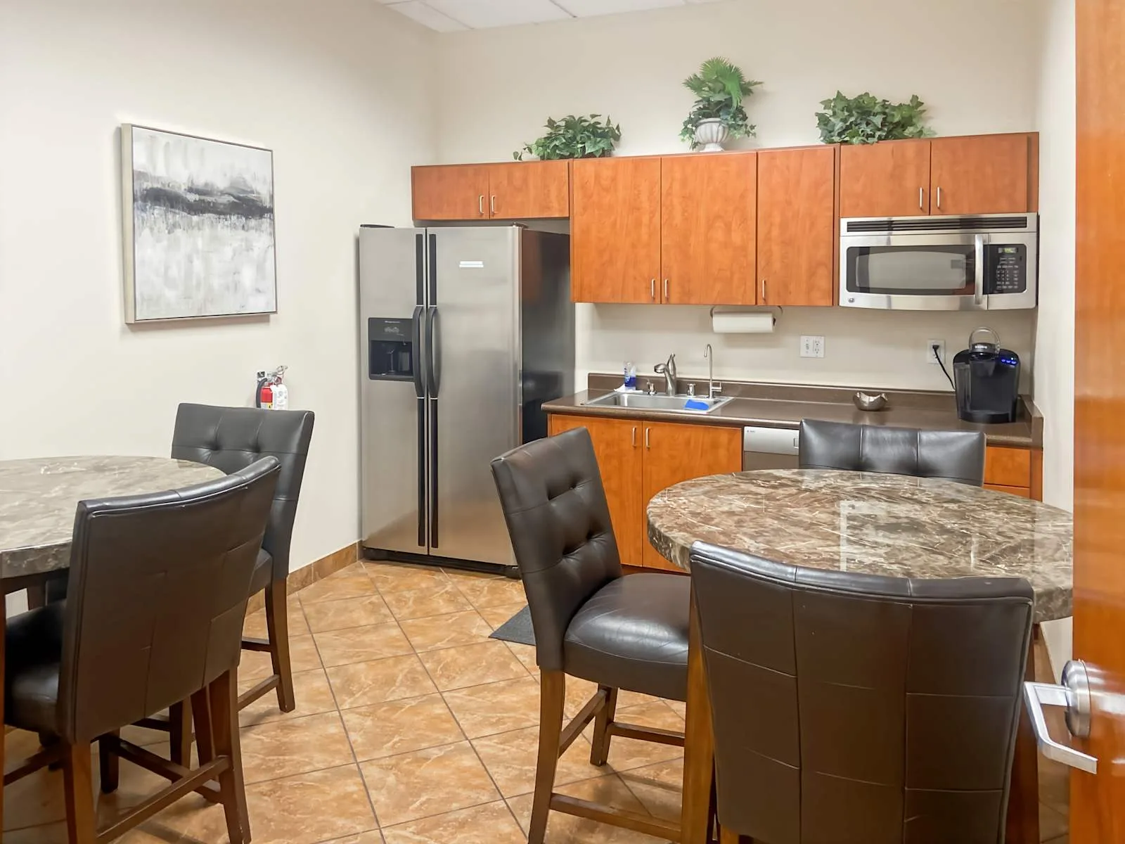 Regus NV, Las Vegas - S Fort Apache Rd, Kitchen, Las Vegas, NV