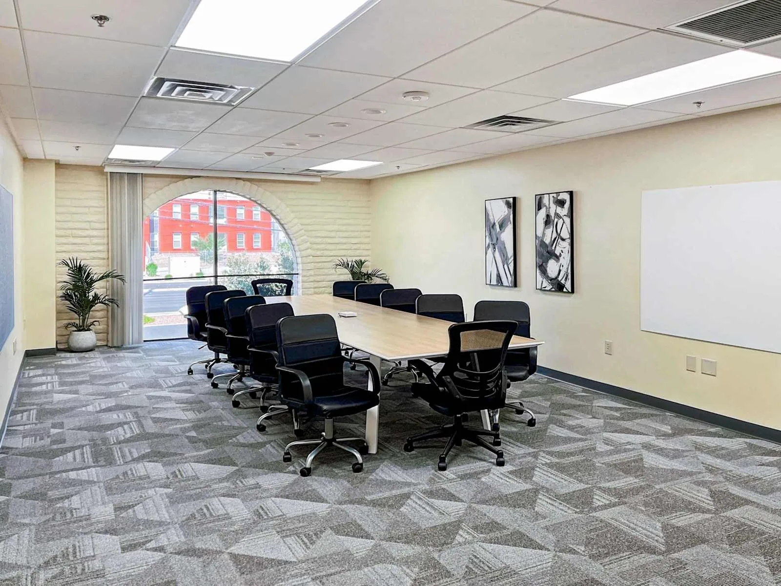 Regus NV, Las Vegas - South Maryland Parkway, Meeting room for 12 people, Las Vegas, NV