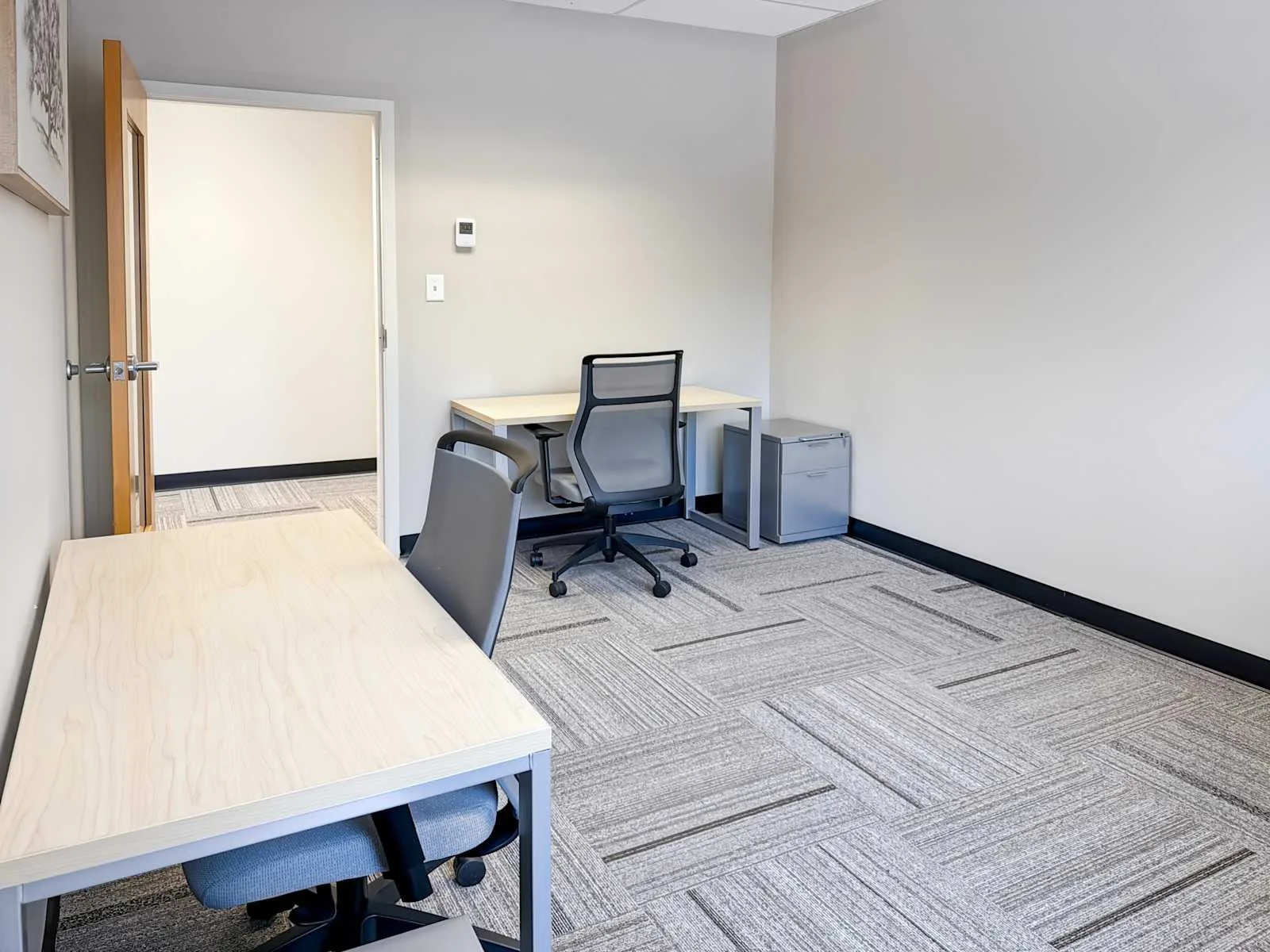 Regus NY, Albany- New Karner Rd, Private office, 2 desks, Albany, NY