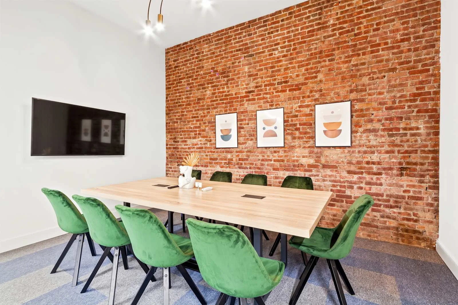 Regus NY, Brooklyn - Manhattan Ave, Meeting room for 10 people, Brooklyn, NY