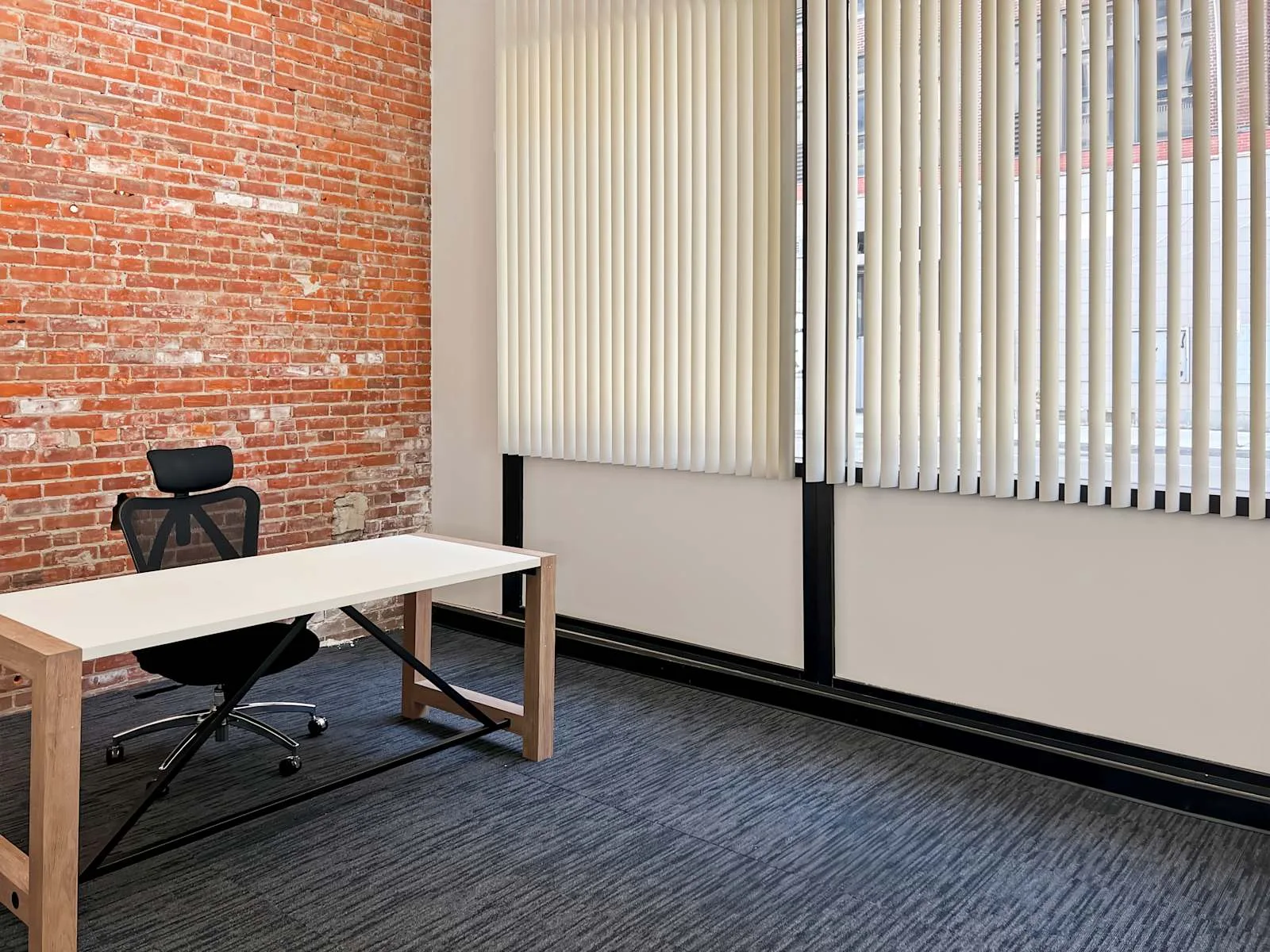 Regus NY, Buffalo - Washington Street, Private office, 1 desk, Buffalo, NY