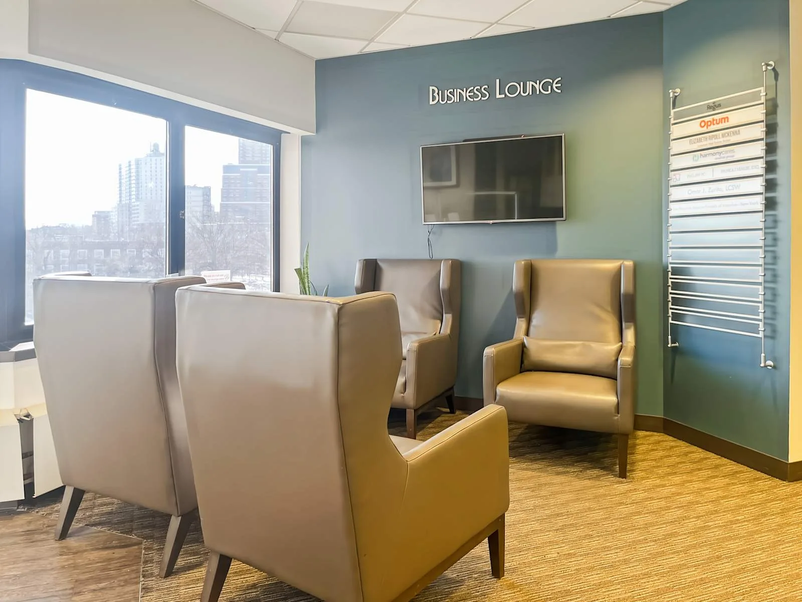 Regus NY, Forest Hills -Queens - Forest Hills Tower-Queens, Lounge, Forest Hills, NY
