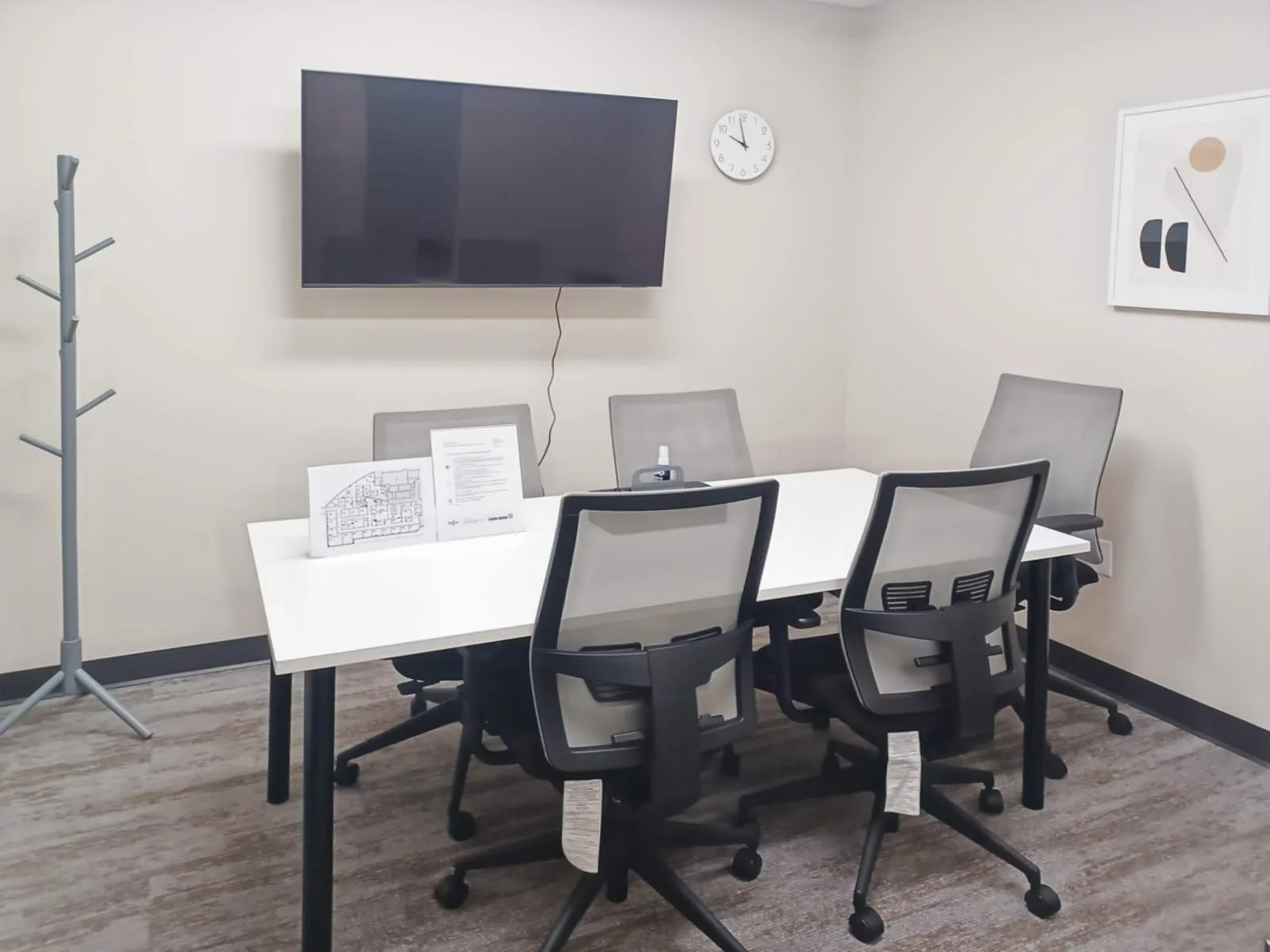Regus NY, Hauppauge - Veterans Memorial Highway, Meeting room for 5 people, Hauppauge, NY
