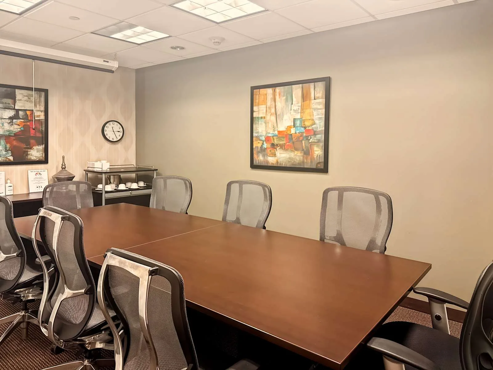 Regus NY, Hicksville - Hicksville, Meeting room for 8 people, Hicksville, NY