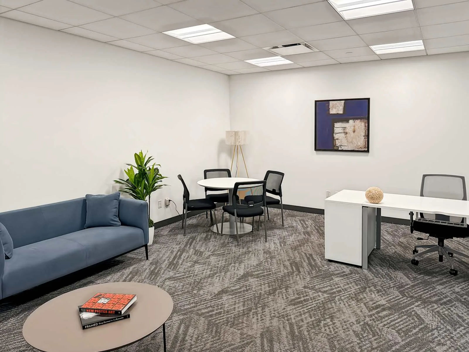 Regus NY, New York - 14 Penn Plaza - 225 West 34th Street, Private office, 1 desk, New York, NY