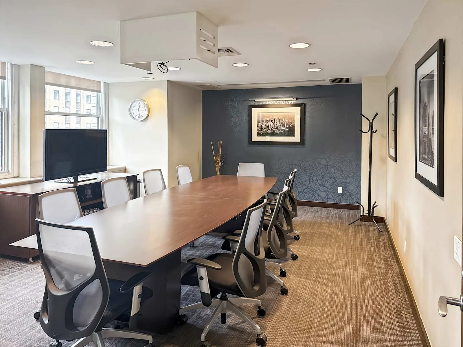 Regus NY, New York City - Chrysler Building, Meeting room for 8 people, New York, NY