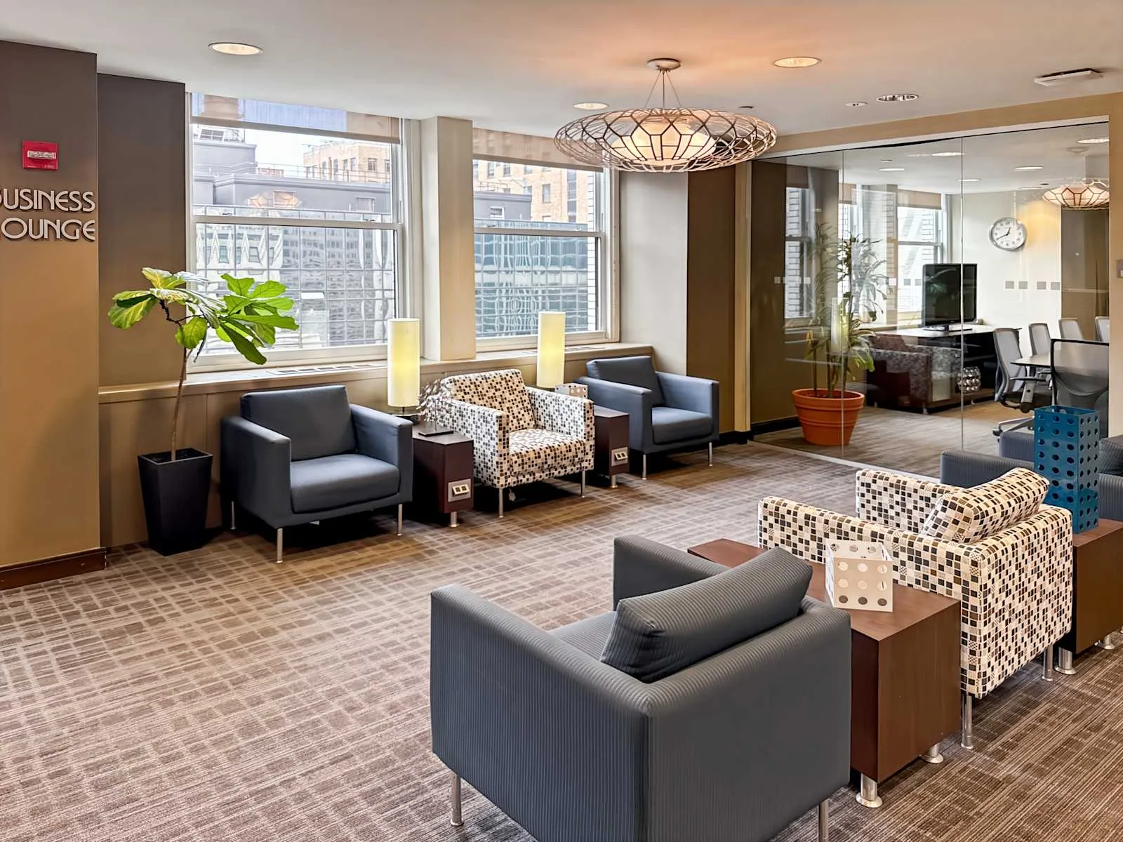 Regus NY, New York City - Chrysler Building, Lounge, New York, NY