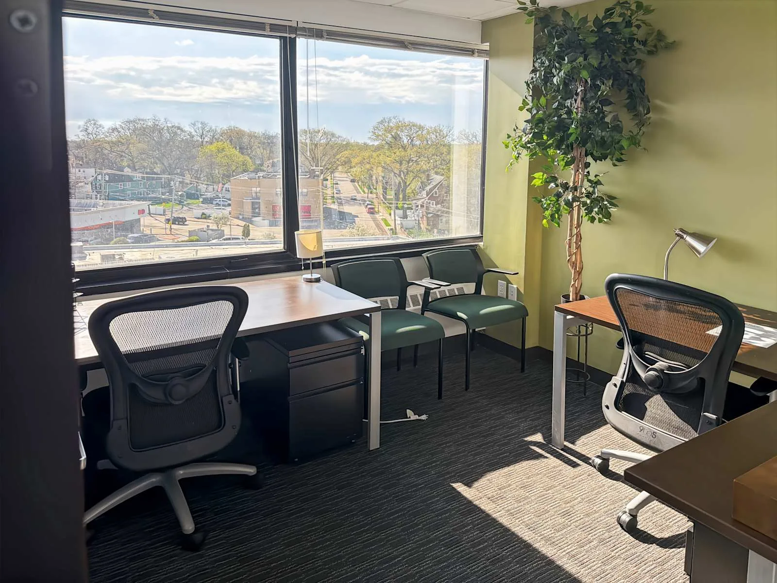 Regus NY, Valley Stream - Valley Stream, Private office, 2 desks, Valley Stream, NY