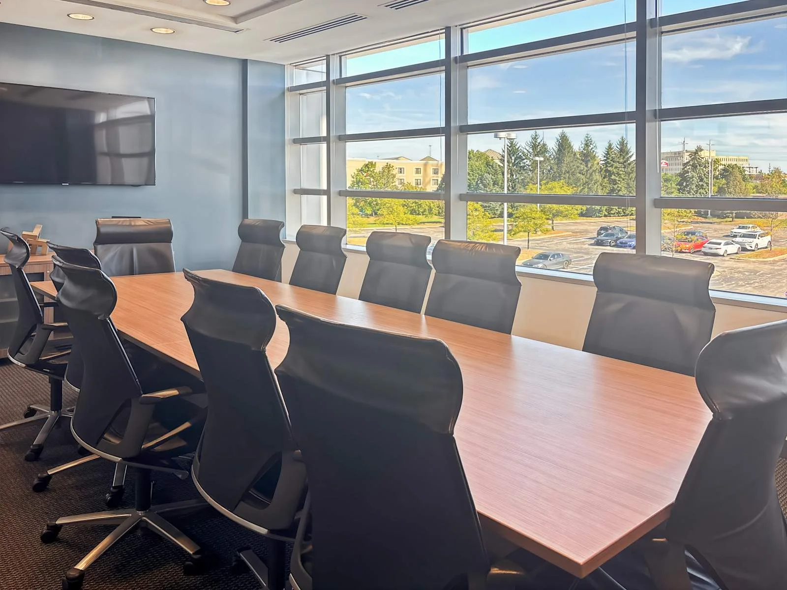 Regus OH, Beachwood - Chagrin Highlands, Meeting room for 12 people, Beachwood, OH