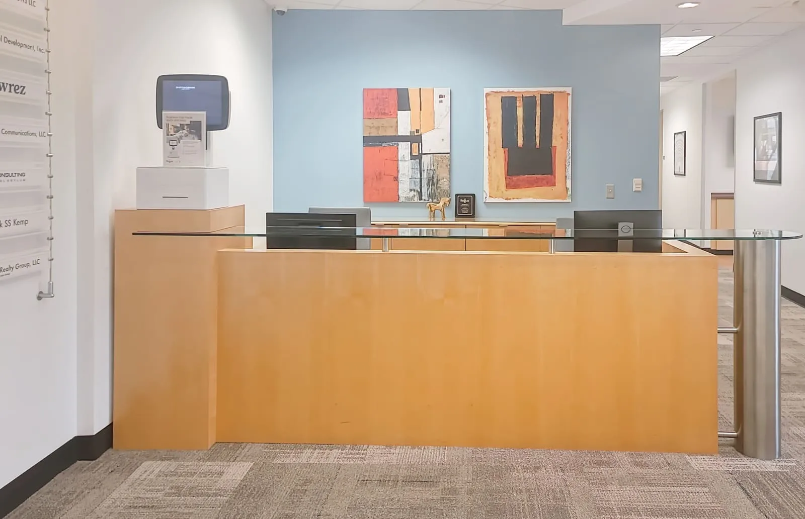 Regus OH, Cincinnati - Summit Woods, Reception, Sharonville, OH
