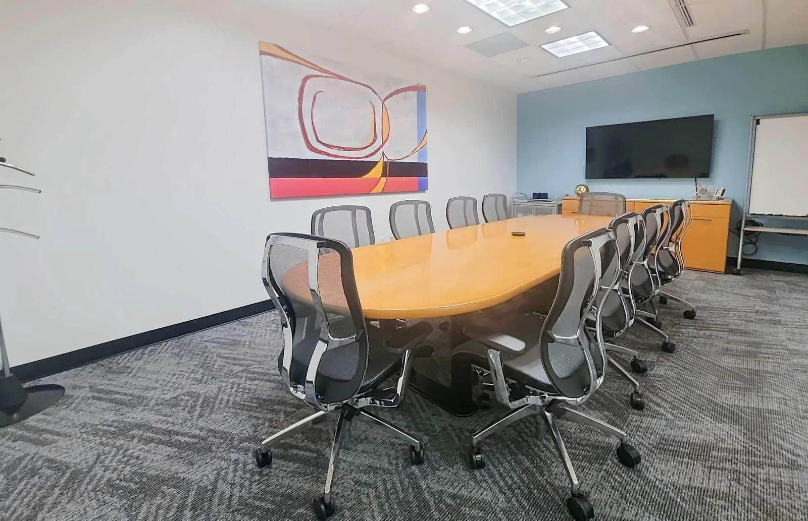 Regus OH, Cincinnati - Summit Woods, Meeting room for 12 people, Sharonville, OH
