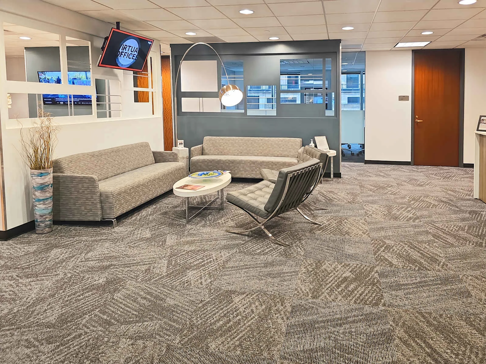 Regus OH, Cleveland - Cleveland City Center, Lounge, Cleveland, OH