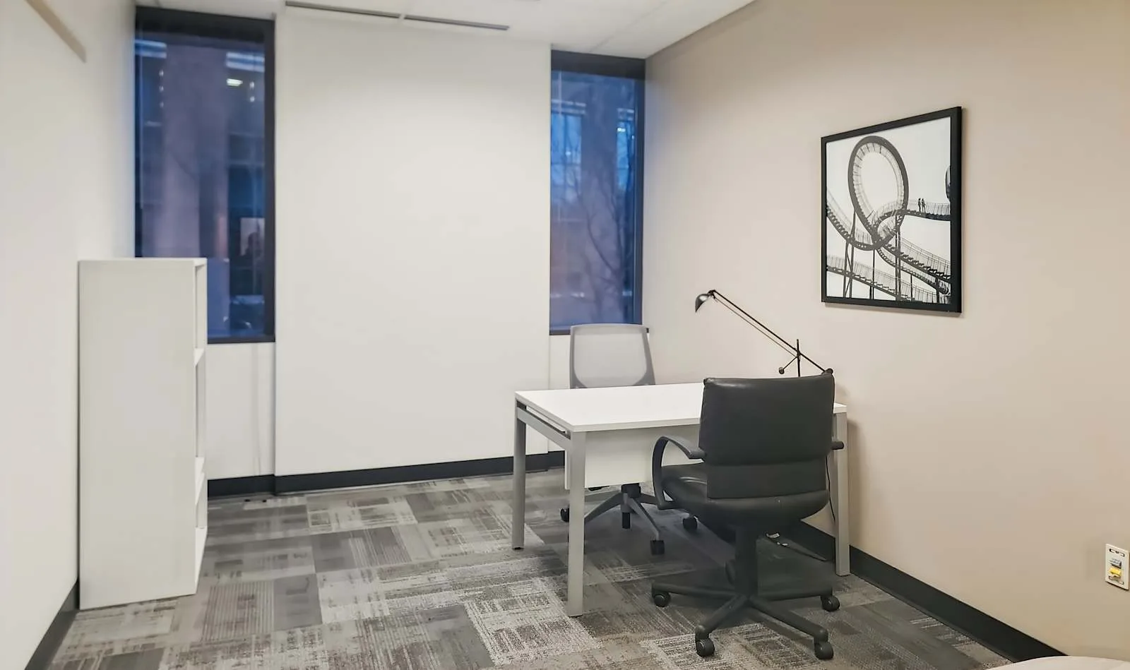 Regus OH, Columbus - Easton, Private office, 1 desk, Gahanna, OH
